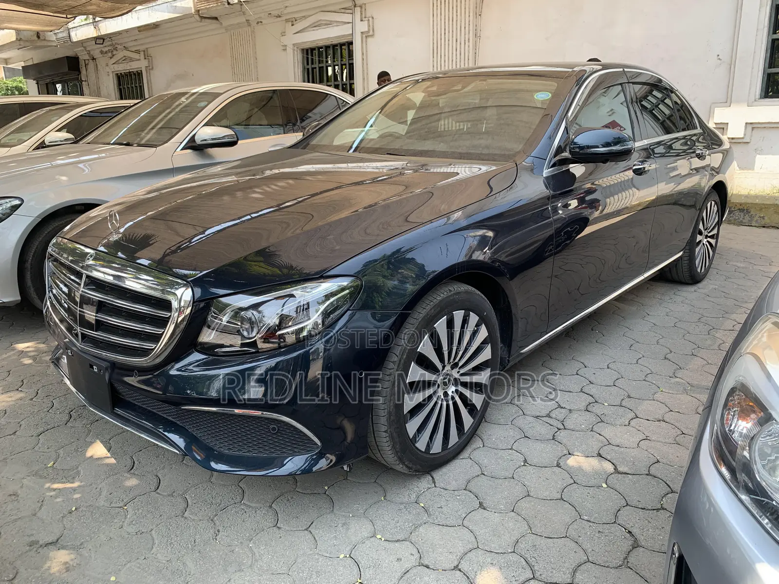 Mercedes-Benz E400 2017 Green