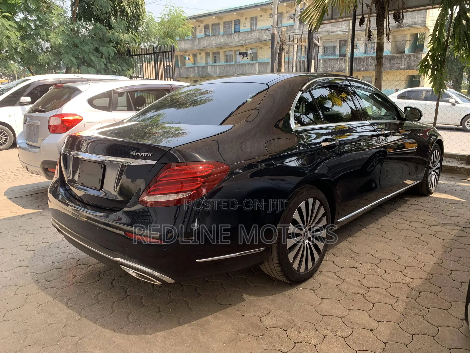 Mercedes-Benz E400 2017 Green