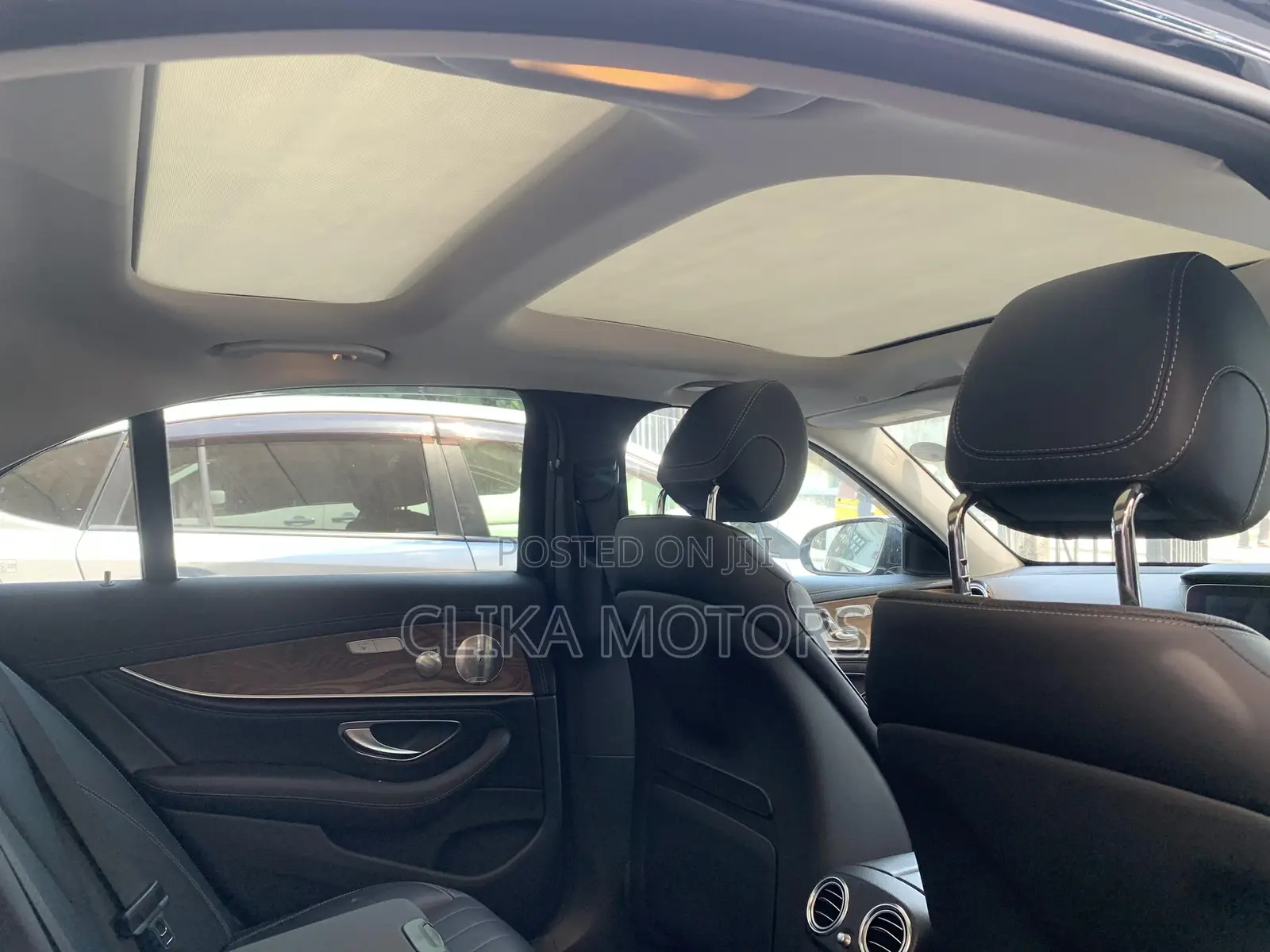 Mercedes-Benz E400 2017 Green