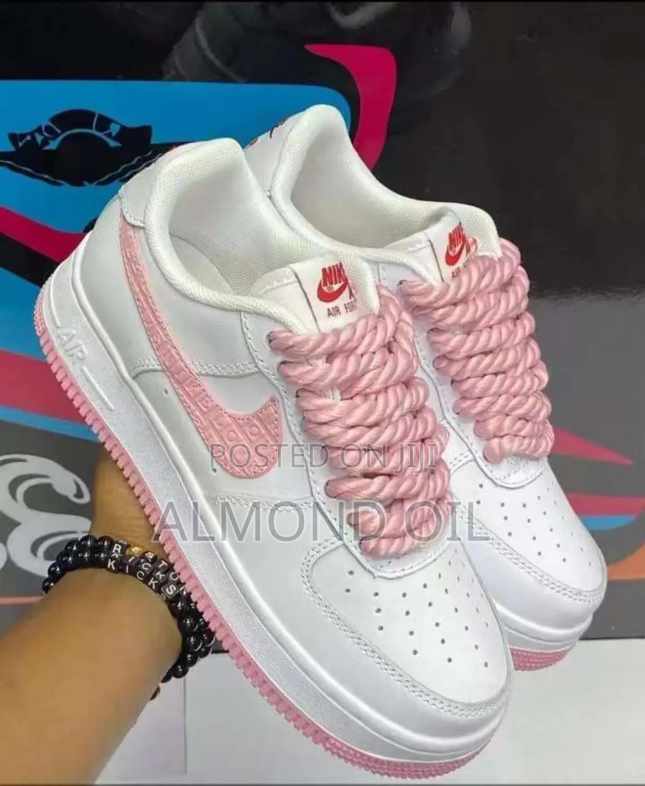 Nike Air Force 1 Valentine