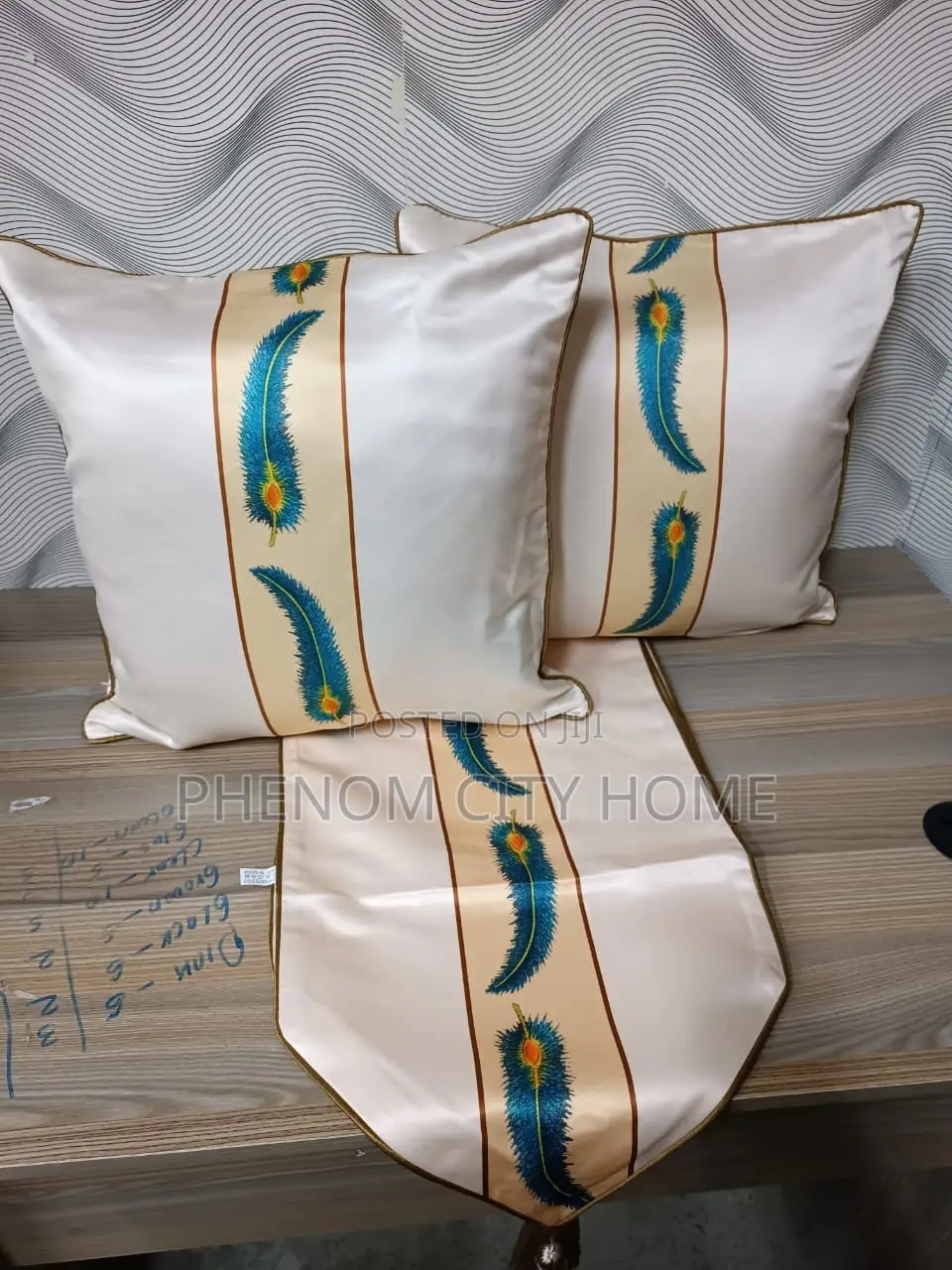 Quality Elegant Bedrunner Set