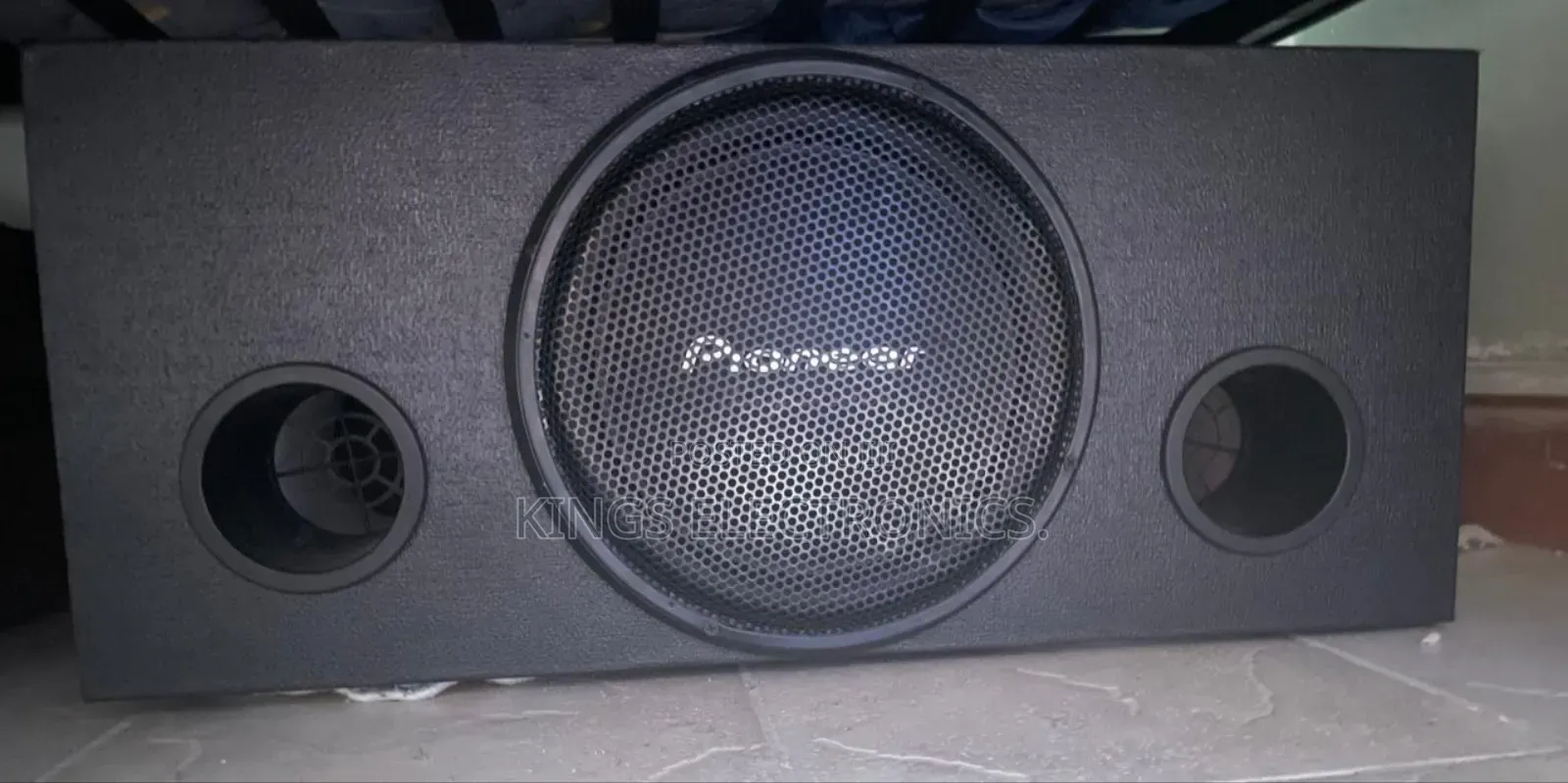 Pioneer 312D4 Available 1600watts DVC