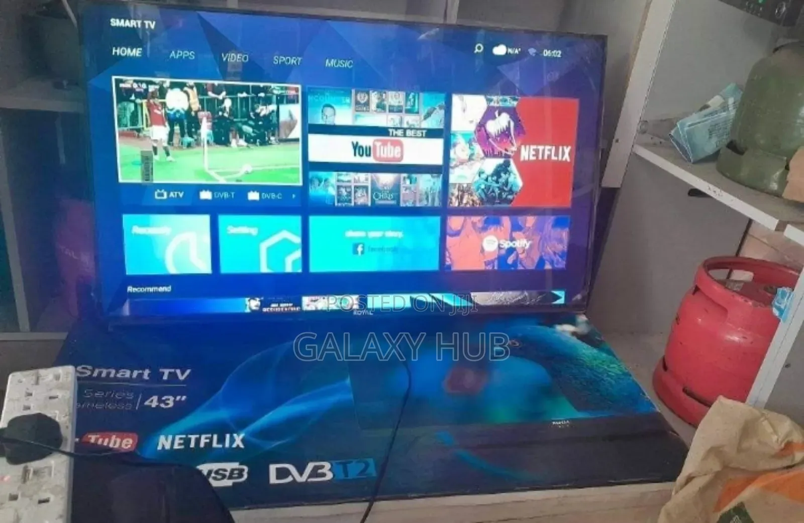 Royal 43inch Smart Android Flameless Tv With Bluetooth