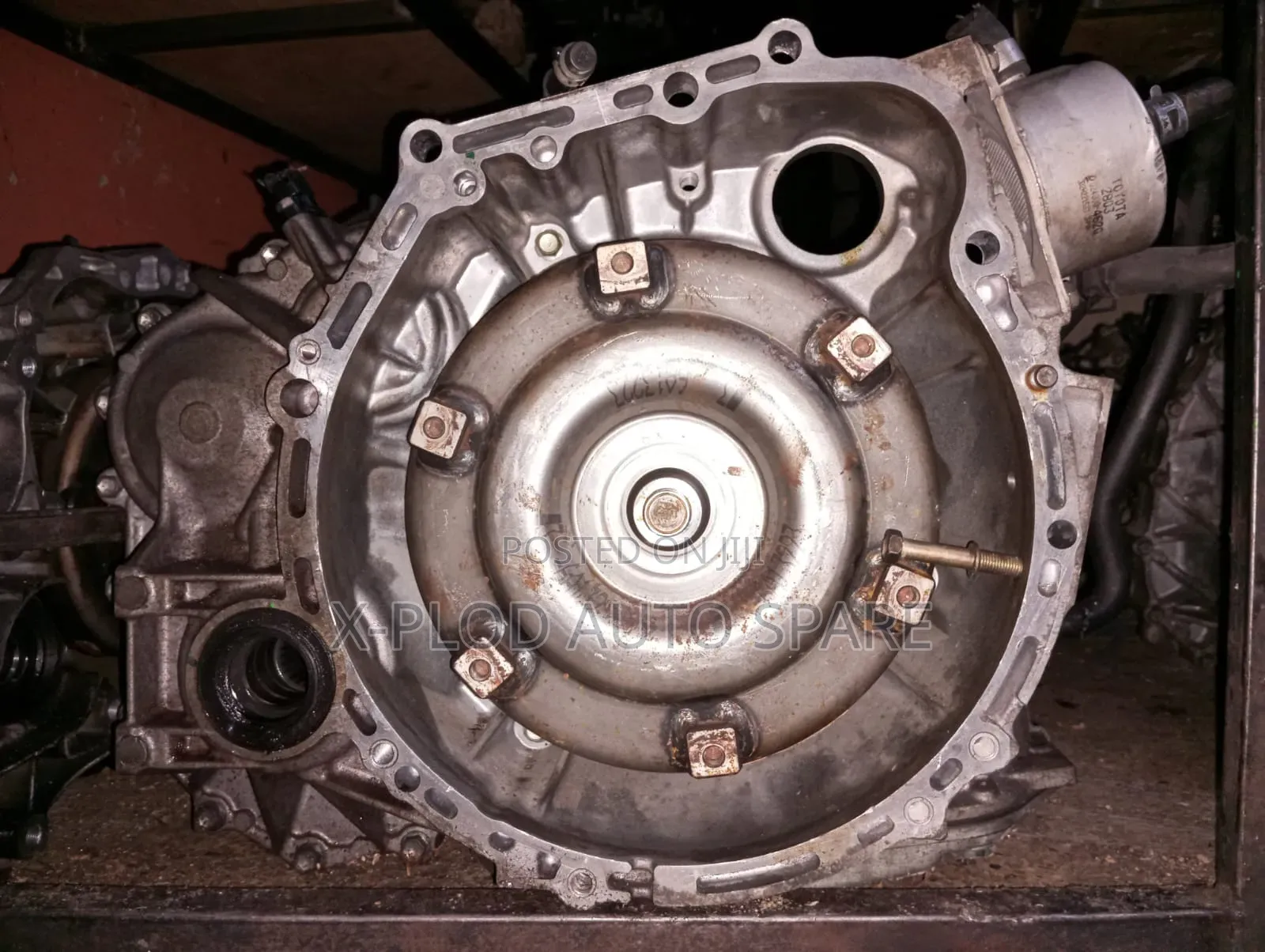 Toyota (Noah, Voxy) 1az-2wd Gearbox