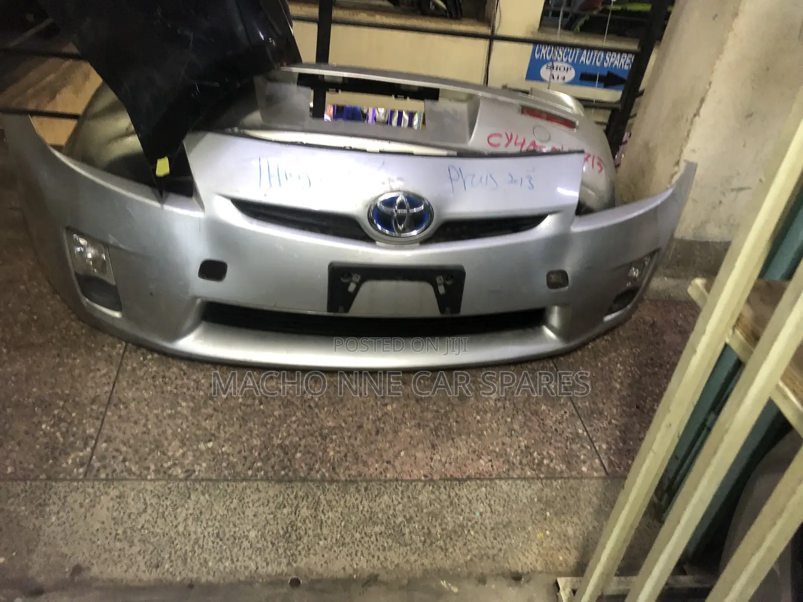Toyota Prius 2010 Front Bumper