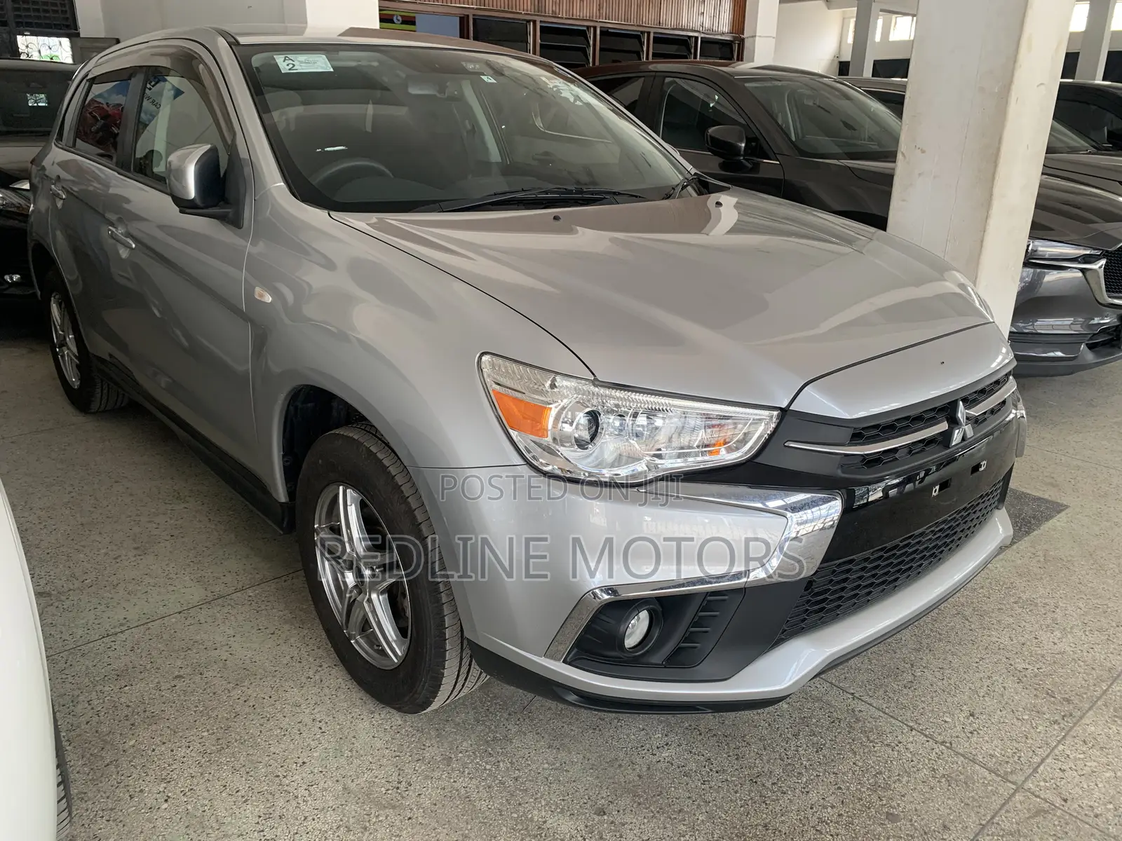 Mitsubishi RVR 2019 Silver