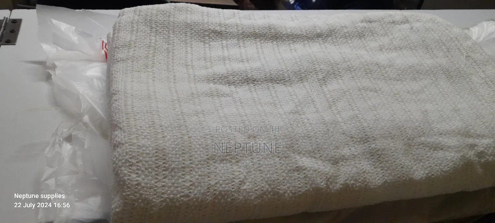 Cellular/ Pure Cotton Blankets