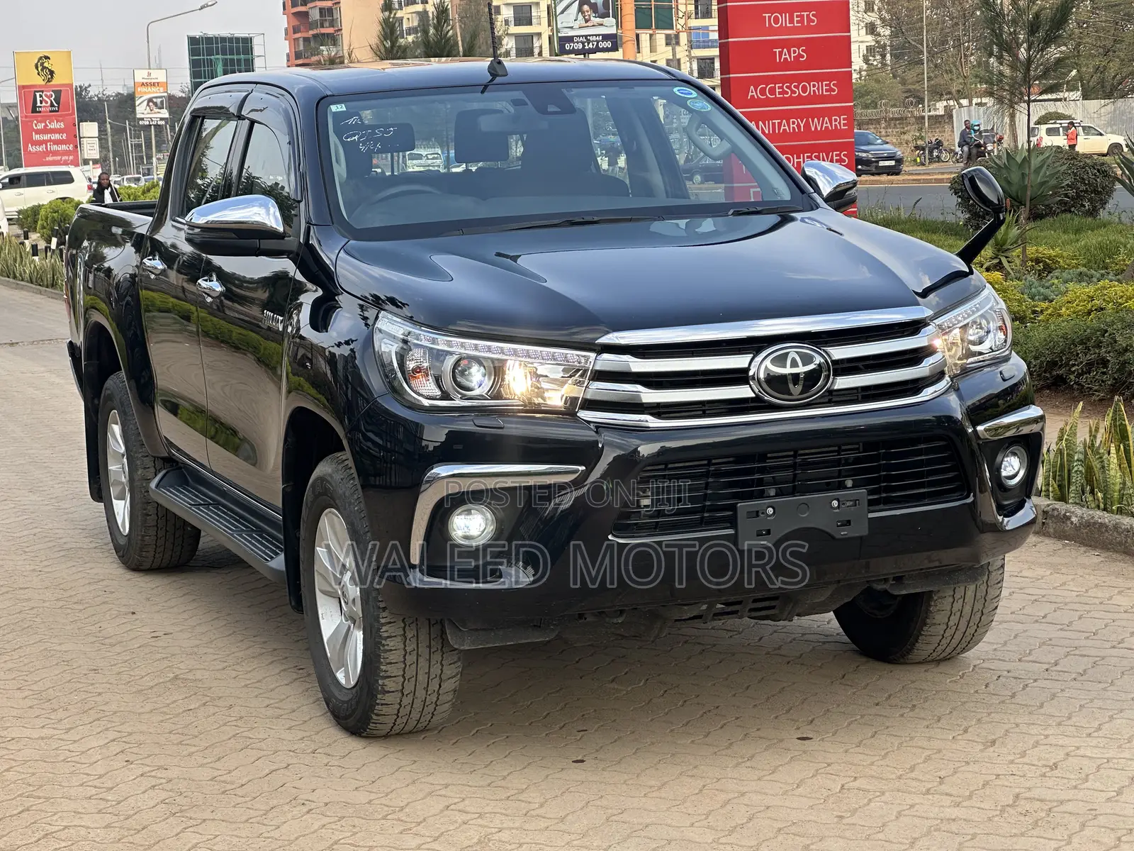 Toyota Hilux 2018 Black