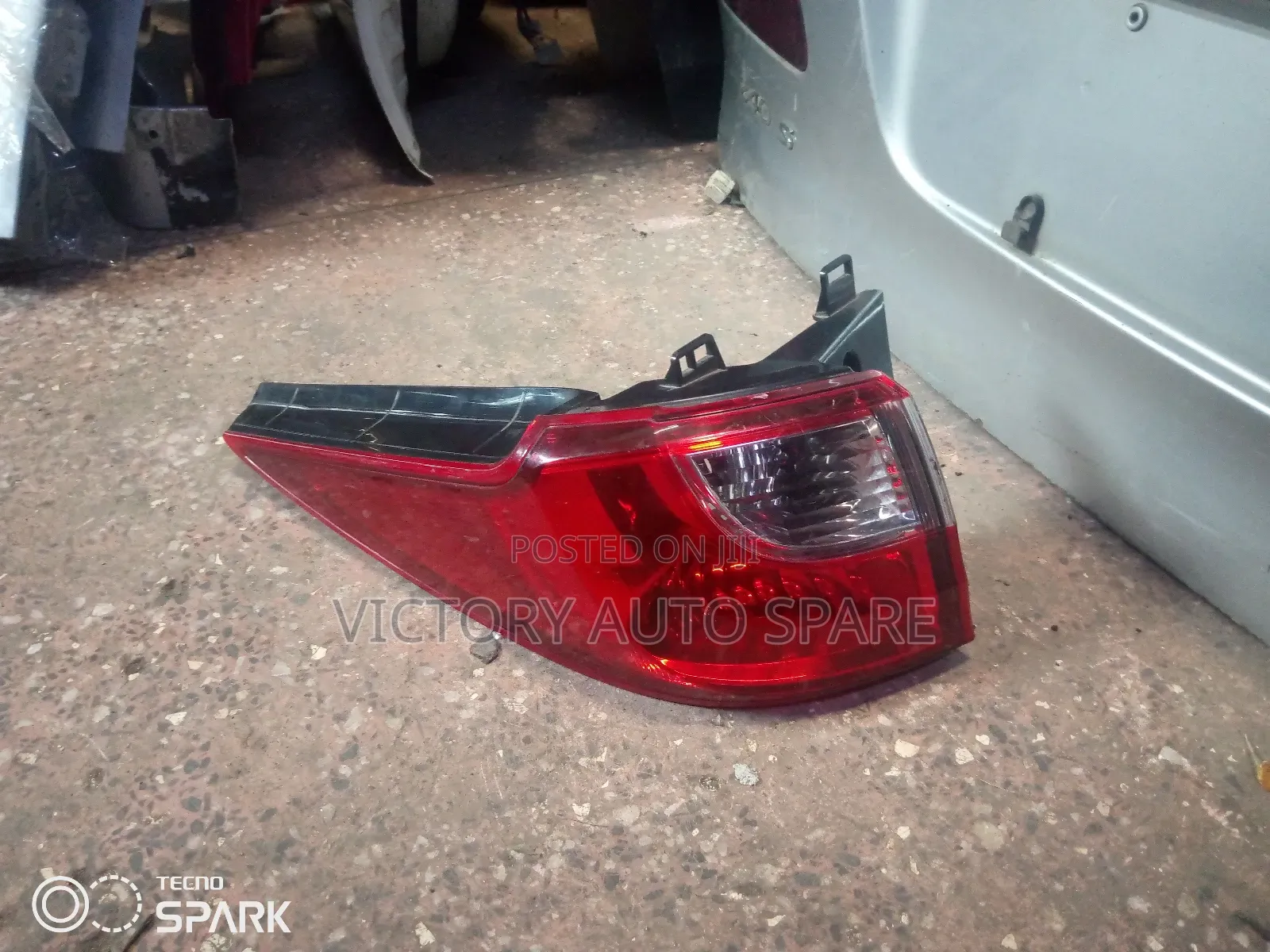 Mazda Premacy Taillight 2011/2013