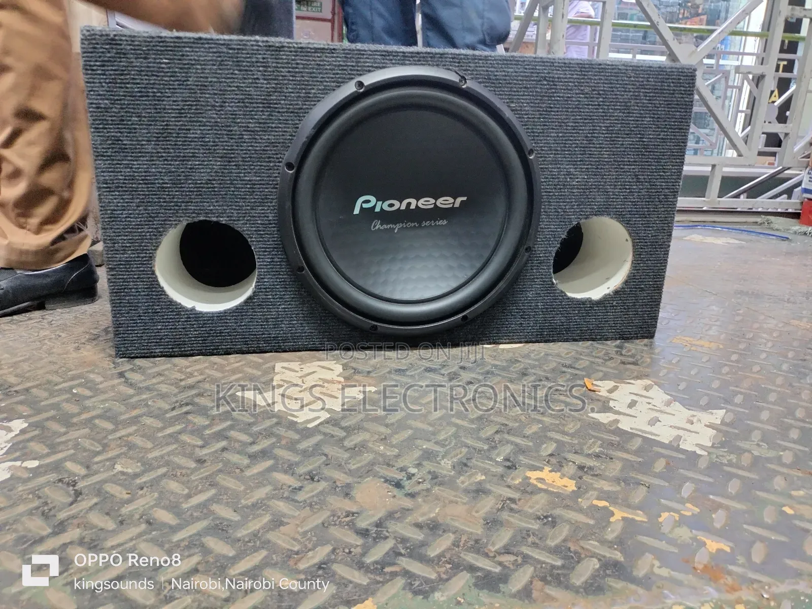Pioneer 32S4 1500watts Single Coiled Speaker.