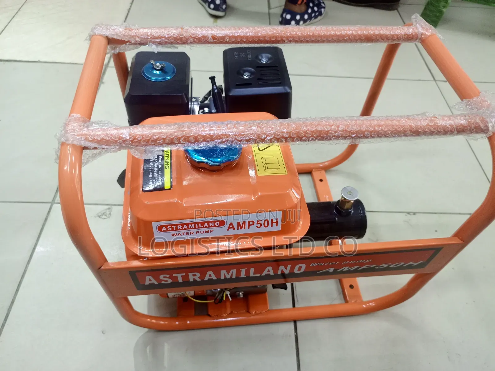 Astramilano 7.5HP Petrol Concrete Vibrator + 45MM Poker