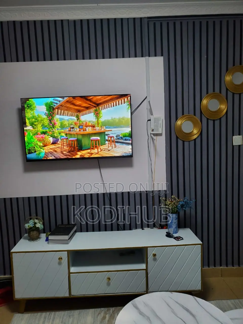 High Quality 1 Bedroom Airbnb | Fully Furnished