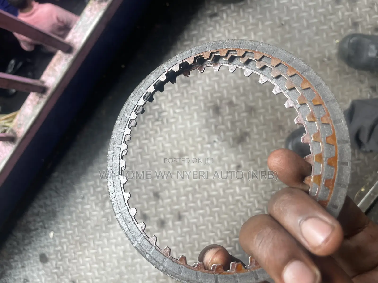 Reverse Clutches for Sienta