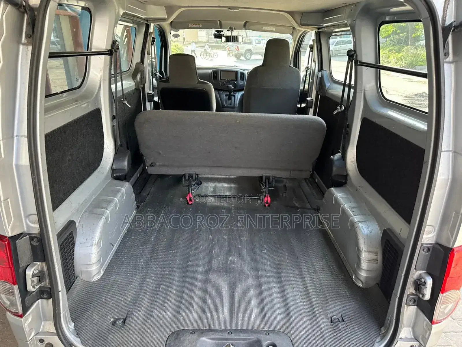 Nissan NV200 SV 2018 Silver