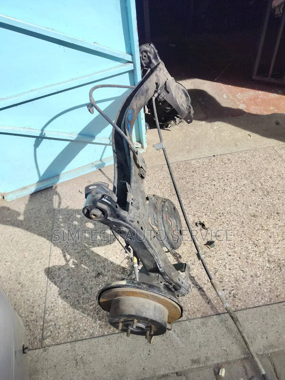 Toyota Noah Hybrid Rear Axle Muligoti