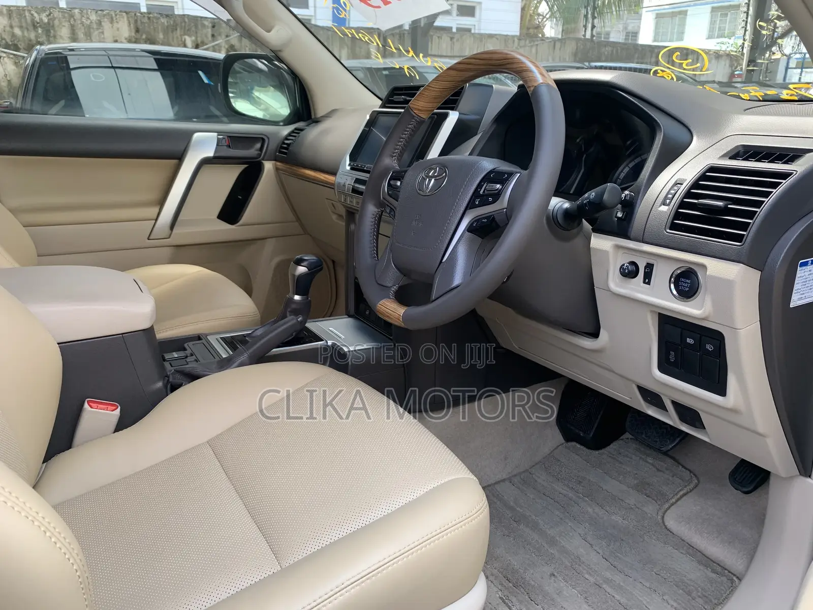 Toyota Land Cruiser Prado 2.8 2019 Gold