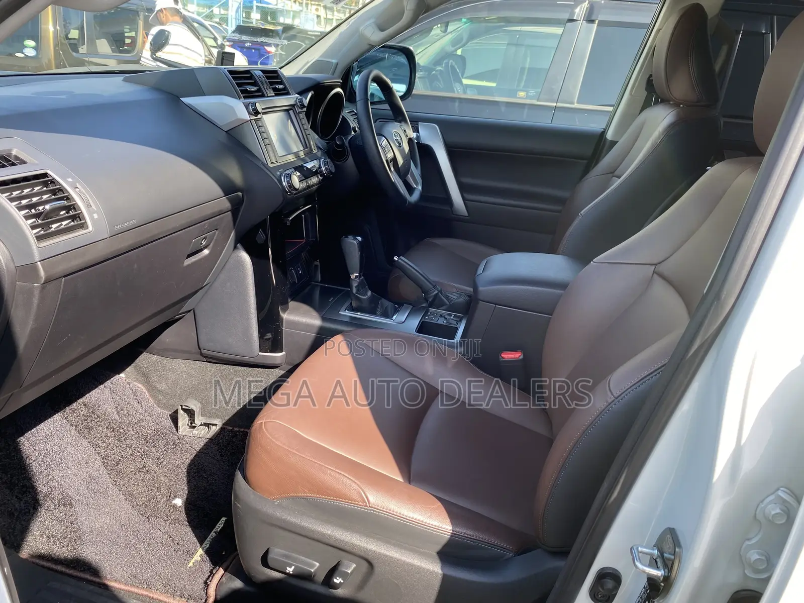 Toyota Land Cruiser Prado 2018 Beige