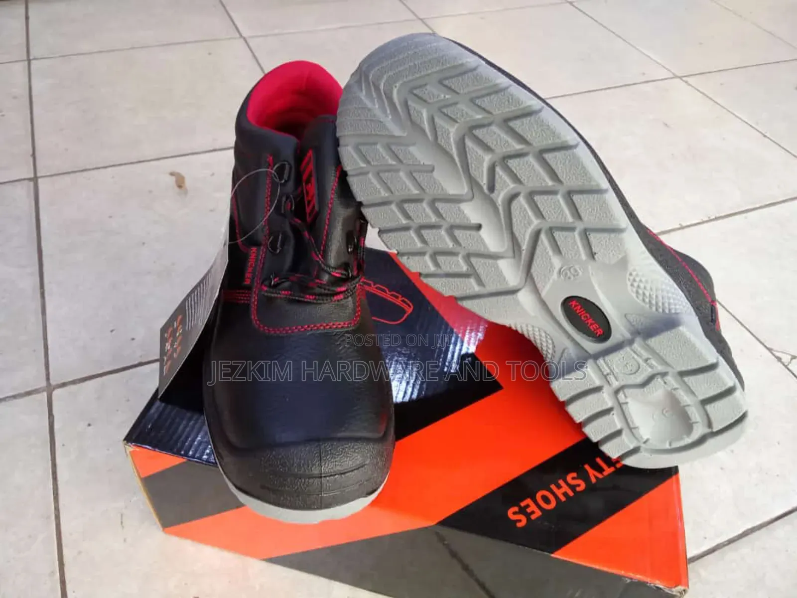 Safety Boots With Steel Toe Cup