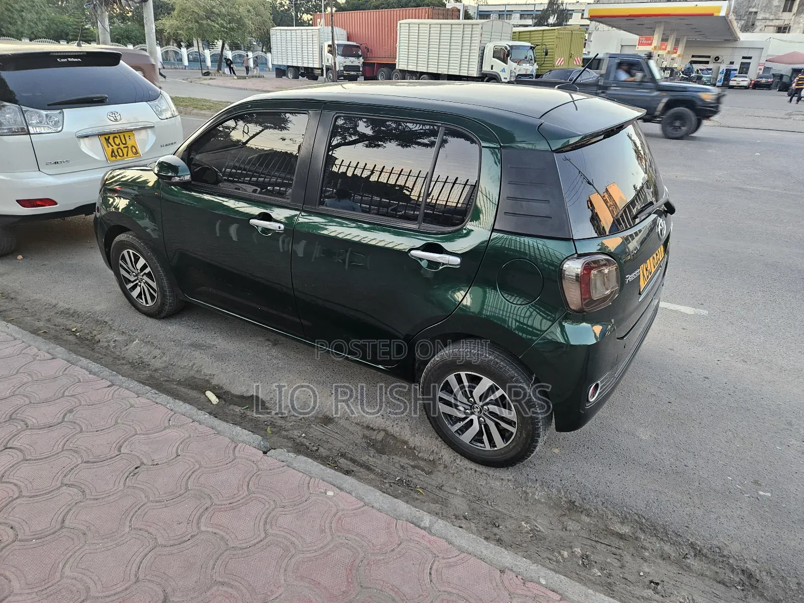 Toyota Passo 2015 Green