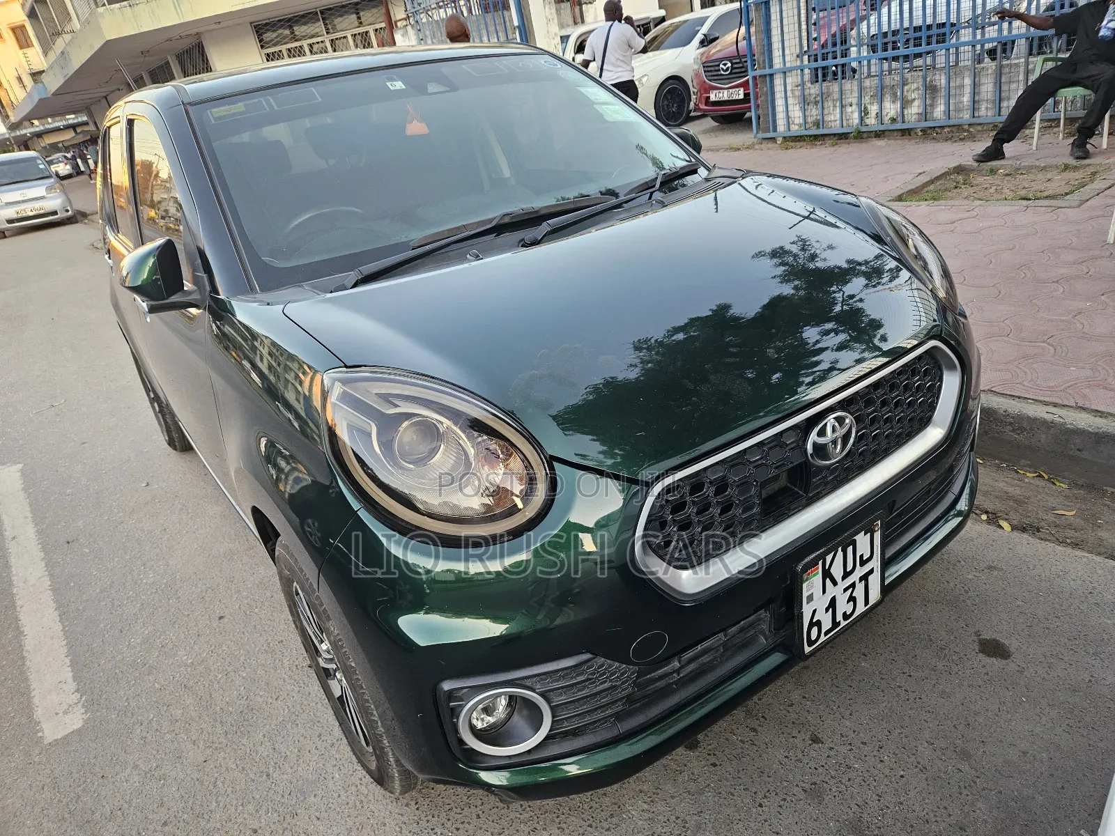 Toyota Passo 2015 Green