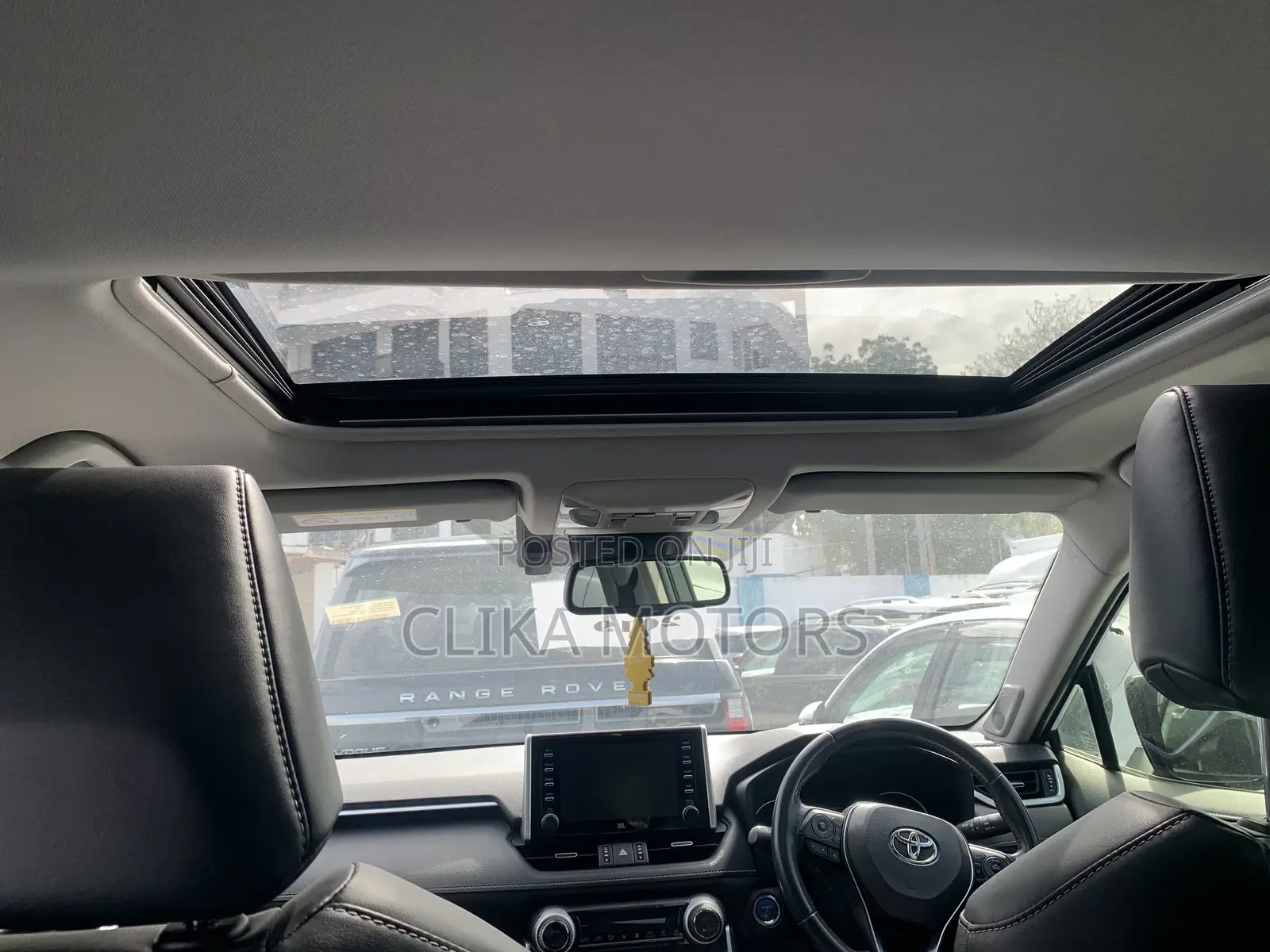 Toyota RAV4 XLE AWD 2019 Gray