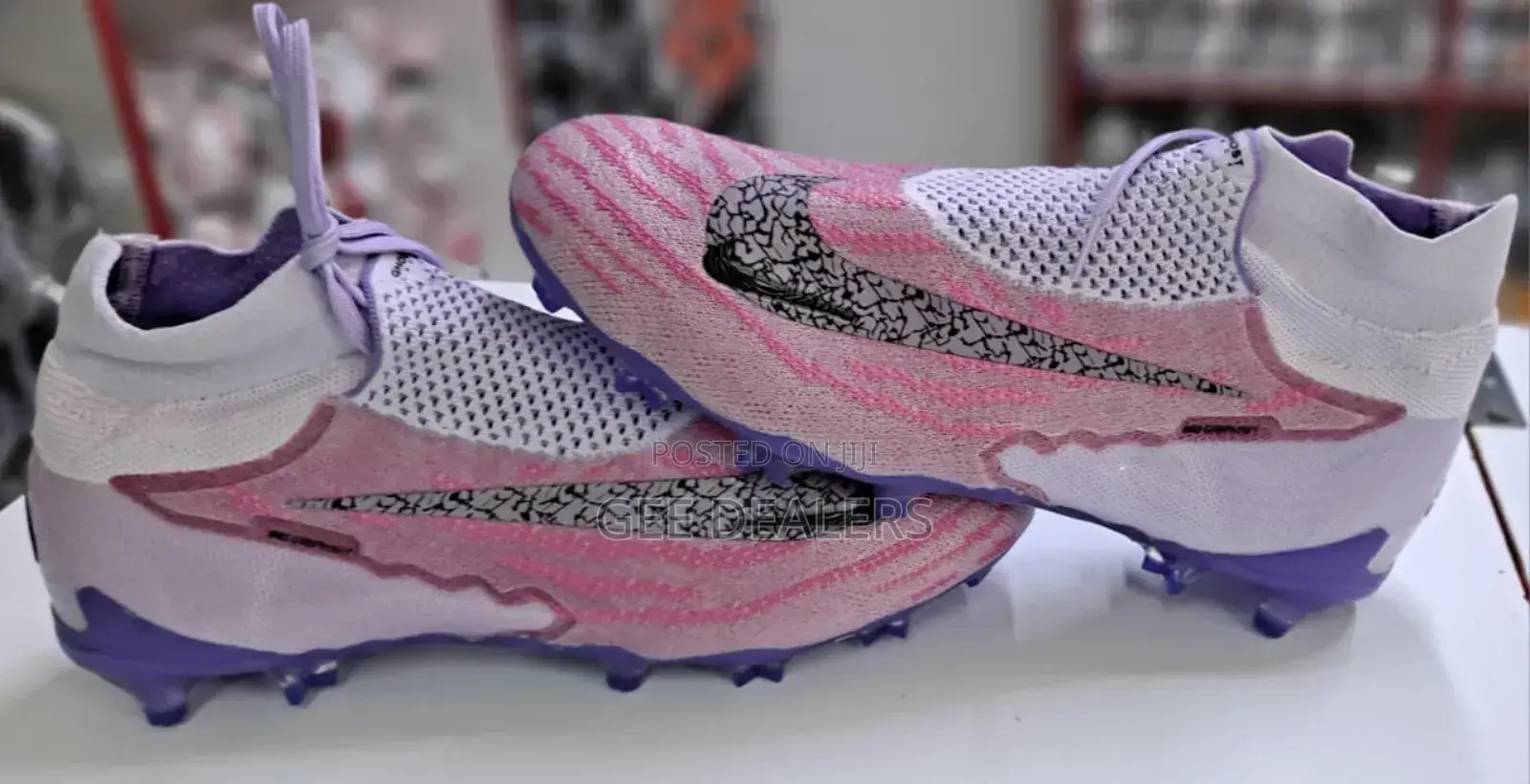Phantom Gx Ghost Laces Football Boots >Nike Phantom Gx Boots
