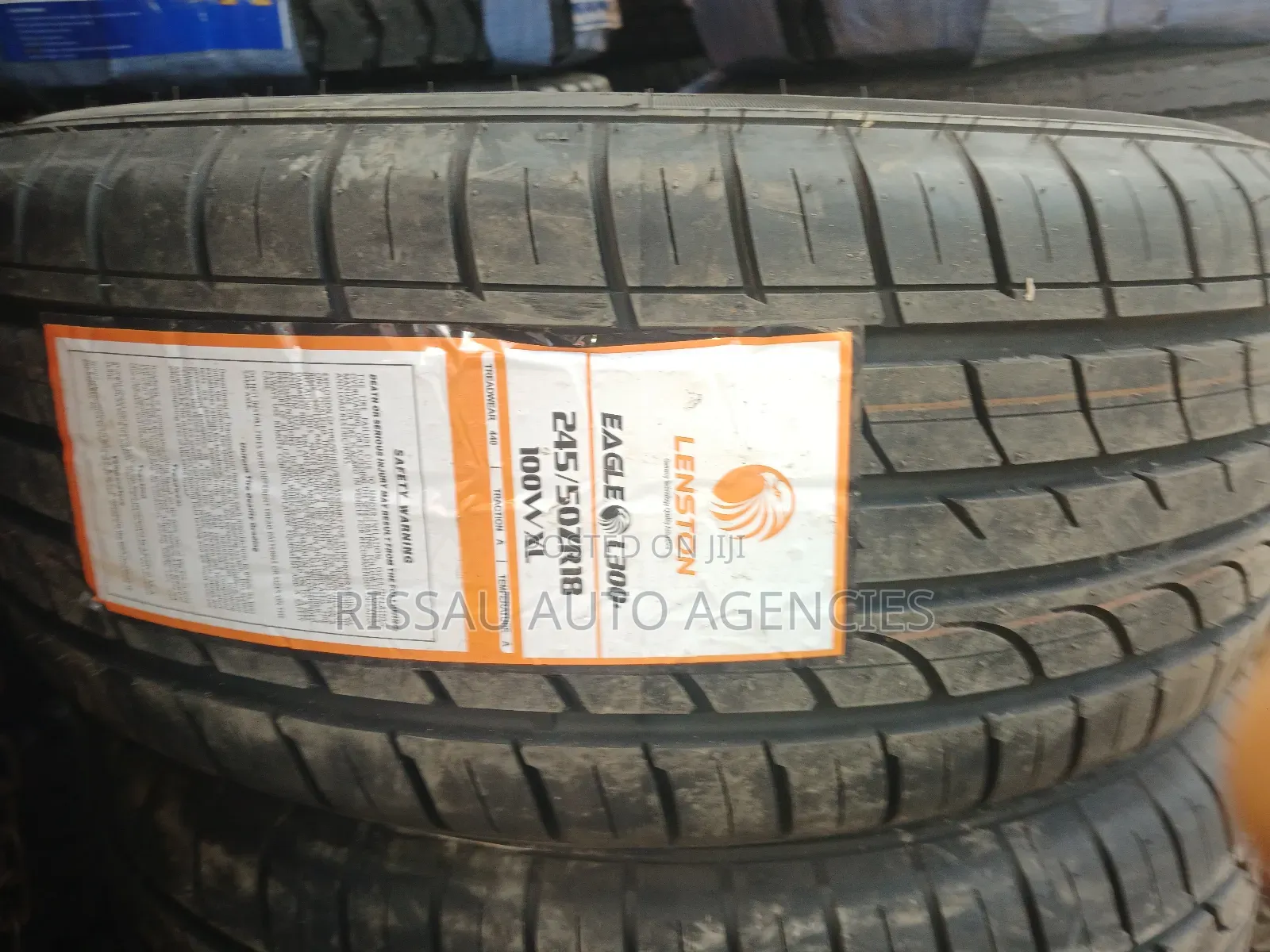 245/50 R 18 Lenstone Tyres Made in China.