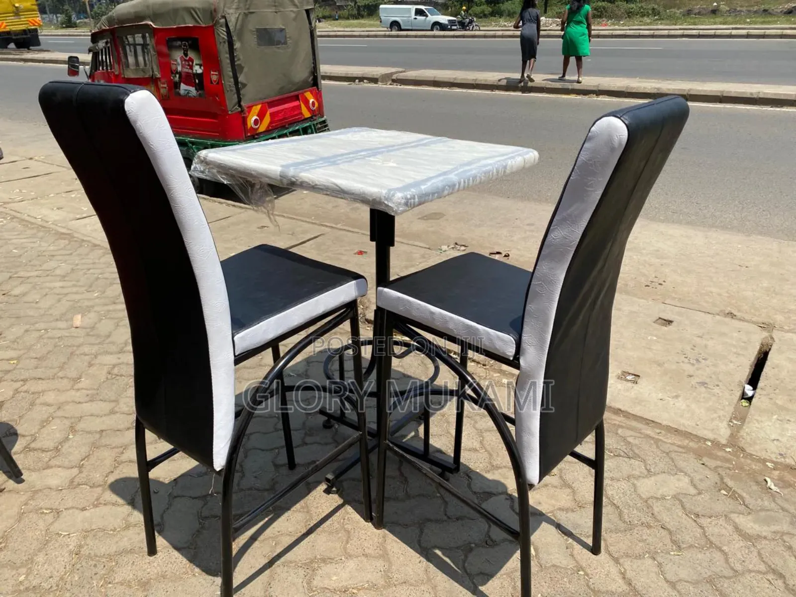 Restaurants and Bar High Table and High Chair Stool