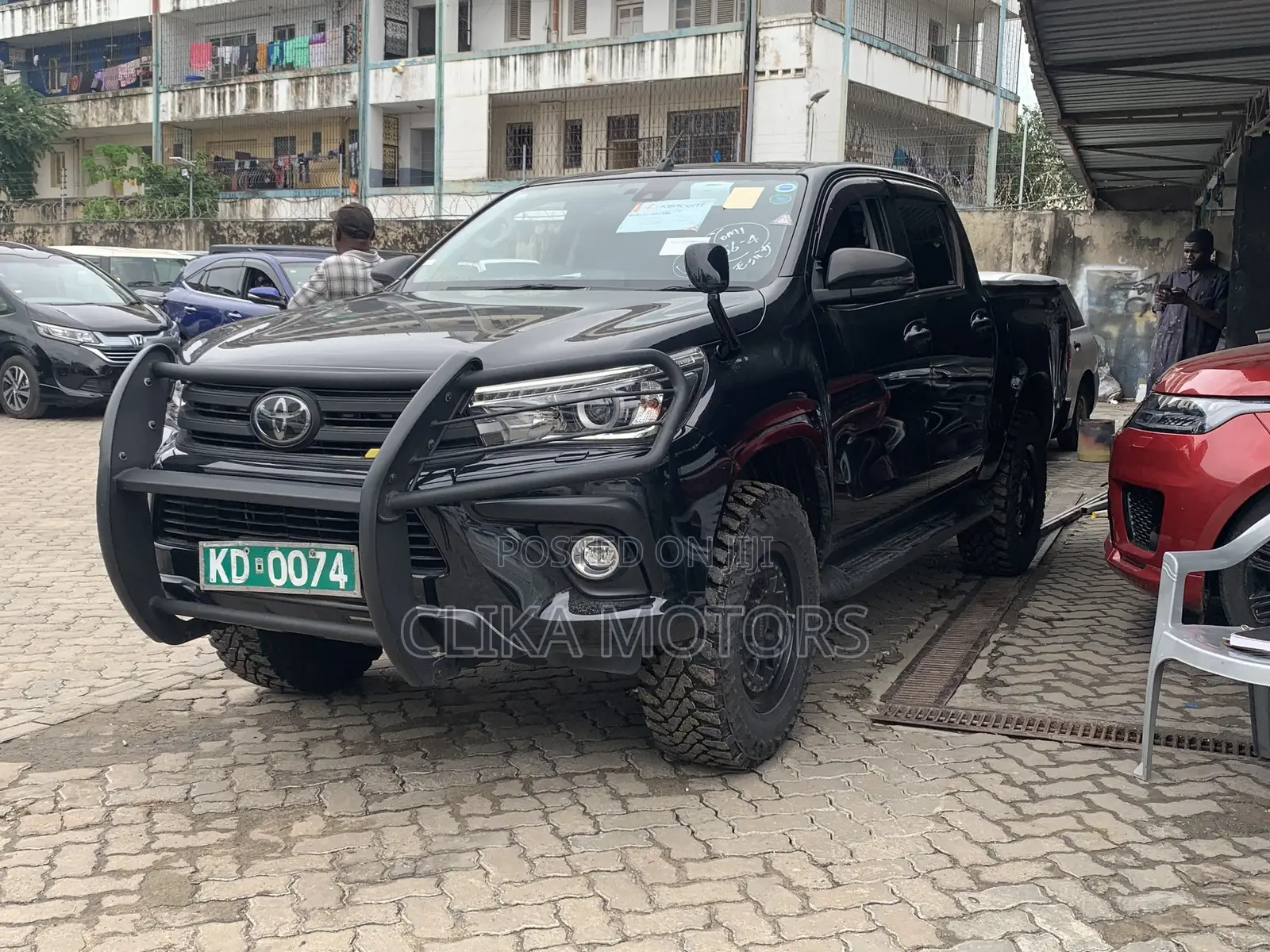 Toyota Hilux 2017 Matt Black