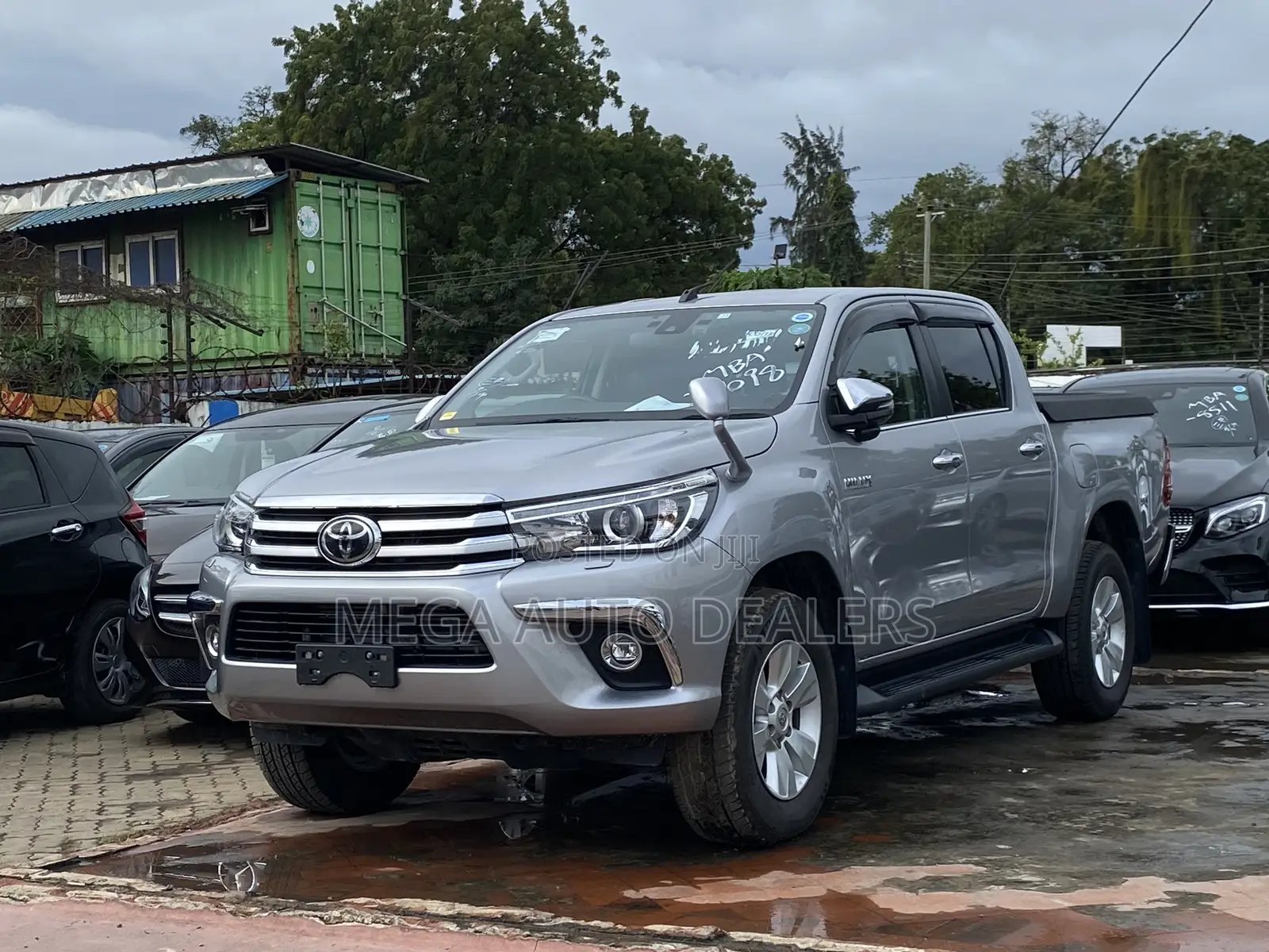 Toyota Hilux 2018 Silver