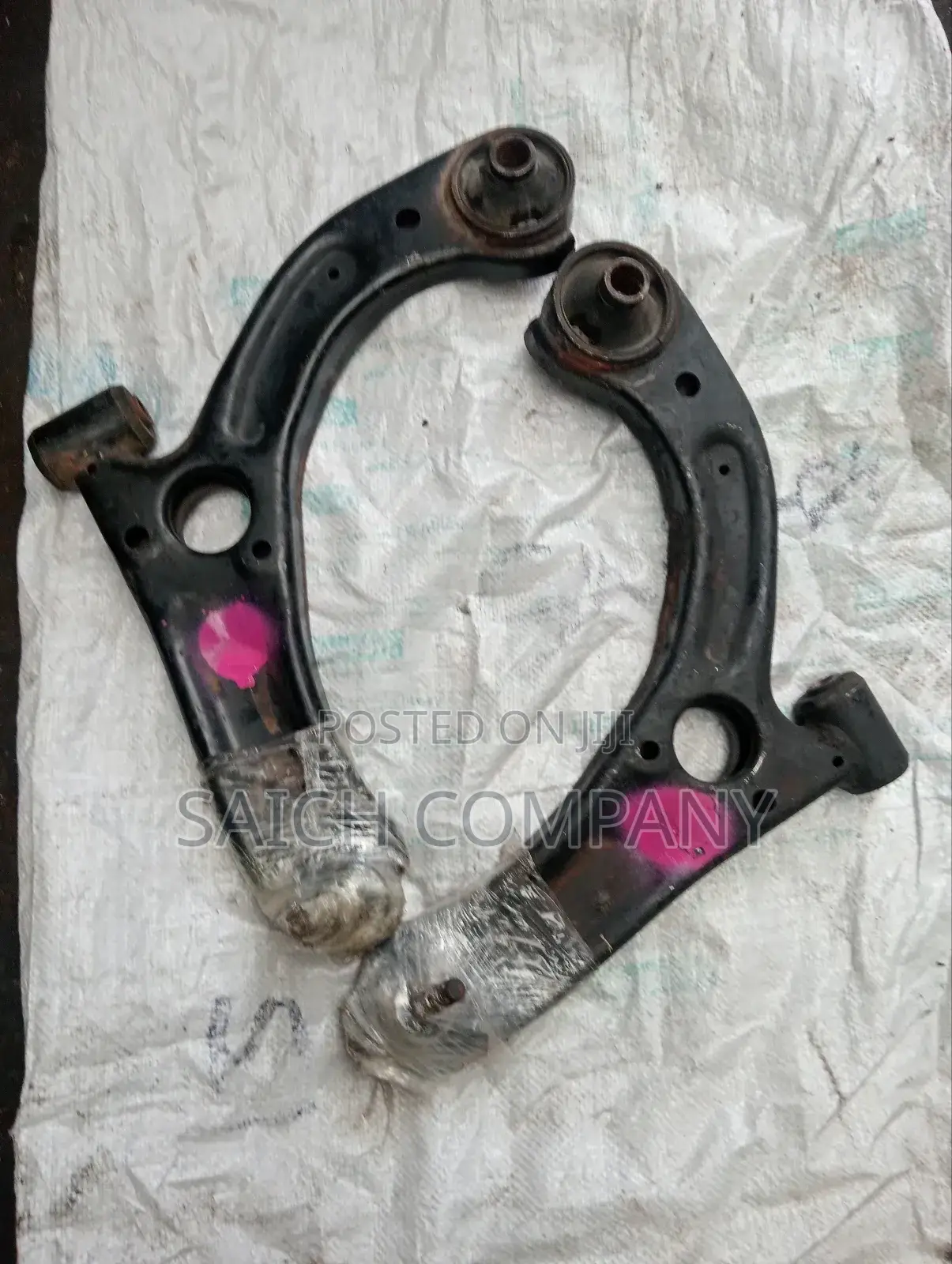 Daihatsu Mira 2014 Suspension Arms