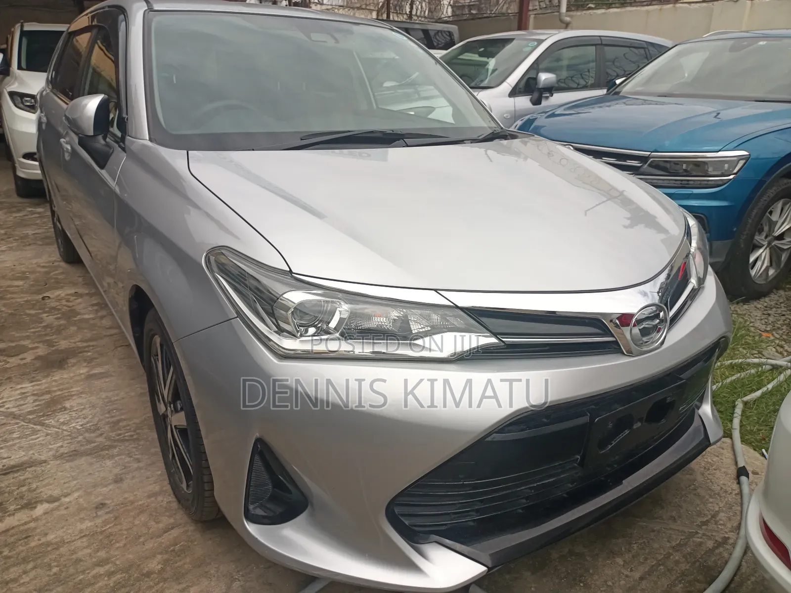 Toyota Corolla Fielder 2018 Silver