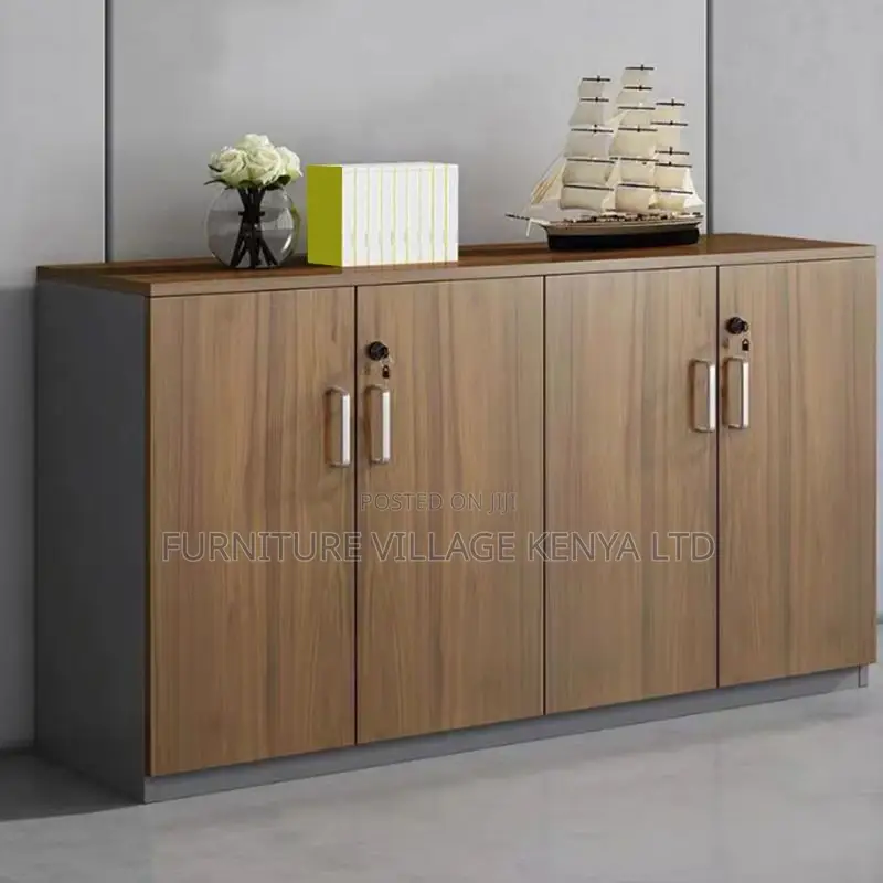 4-Door Wooden Credenza Cabinet (Boss Office Storage Cabinet)