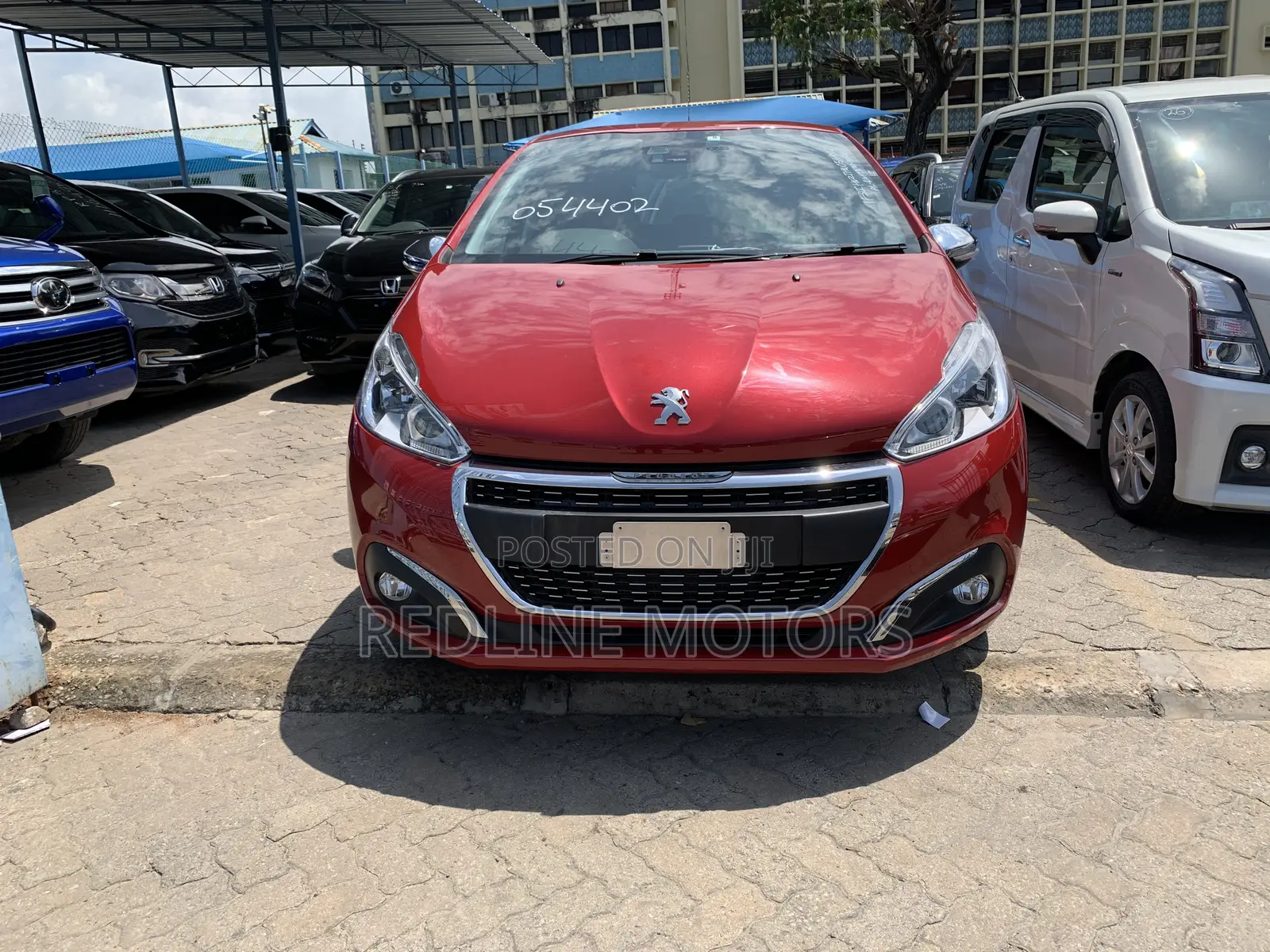 Peugeot 208 2017 Red