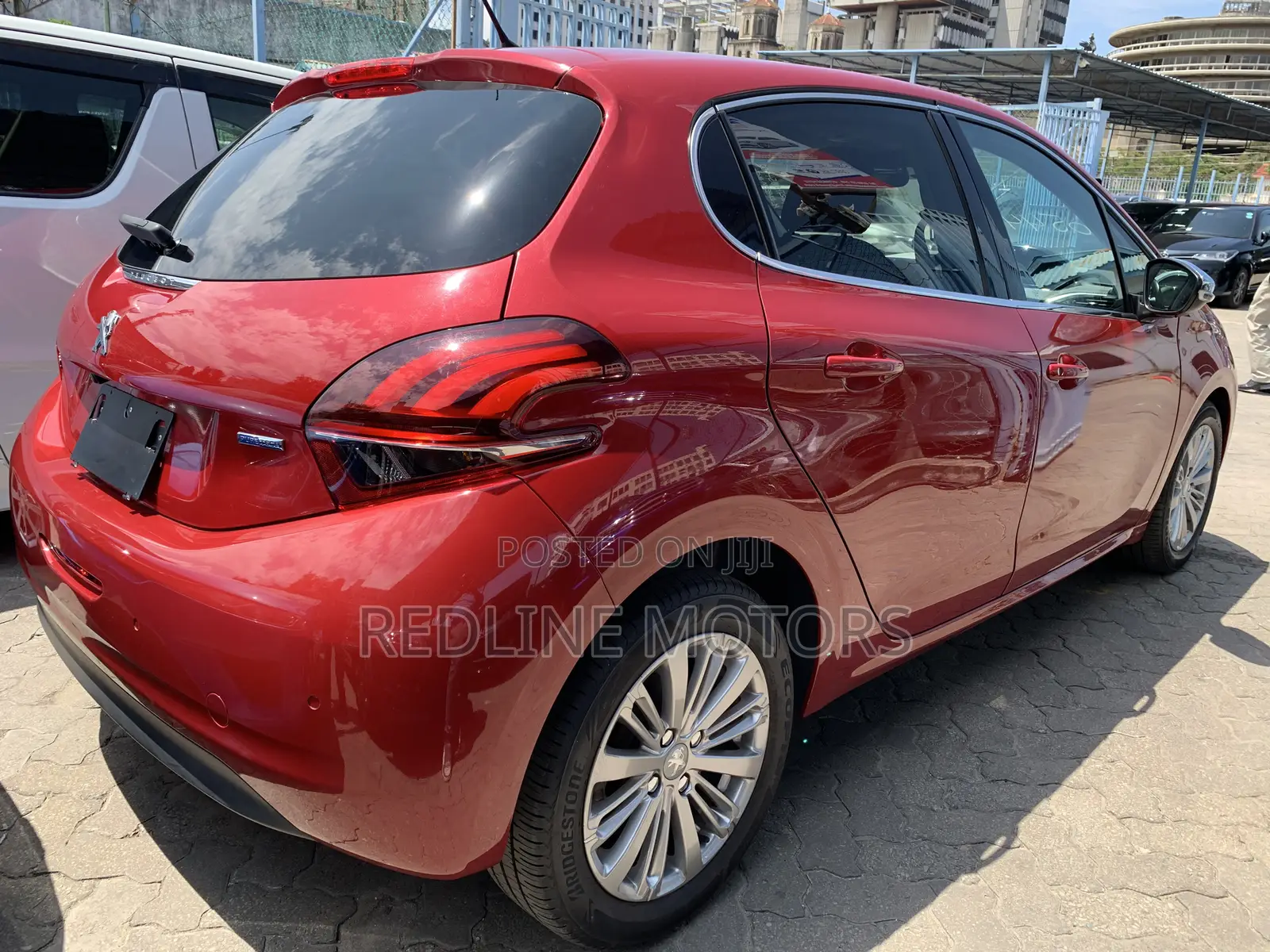 Peugeot 208 2017 Red
