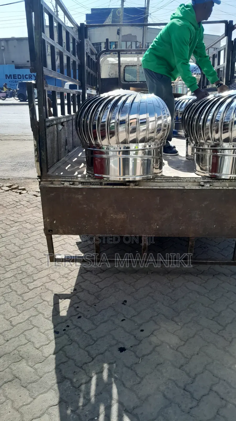 600mm Whirlybird Roof Vents _ Air Ventilators 