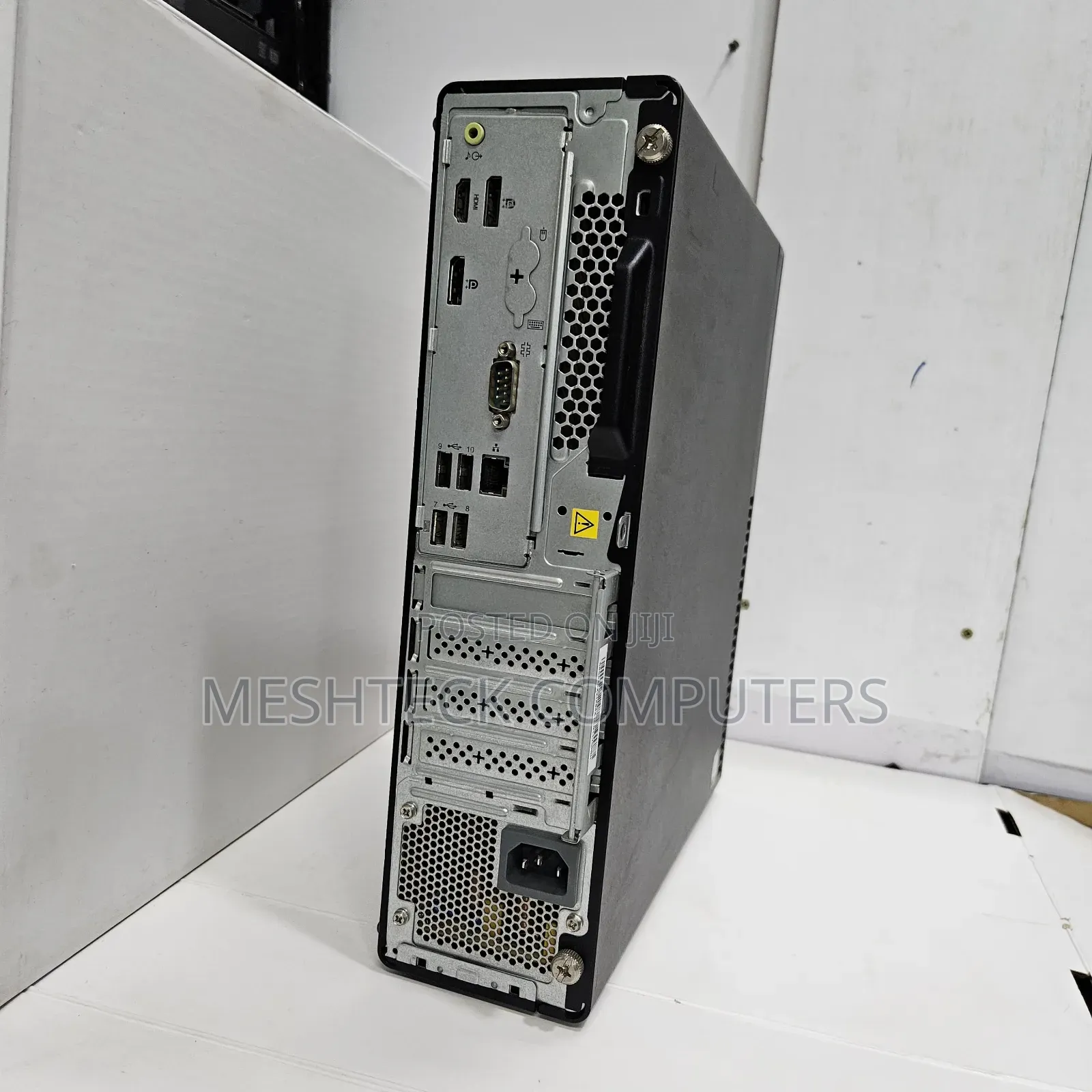 Desktop Computer Lenovo ThinkCentre M710 8GB Intel Core I5 SSD 256GB