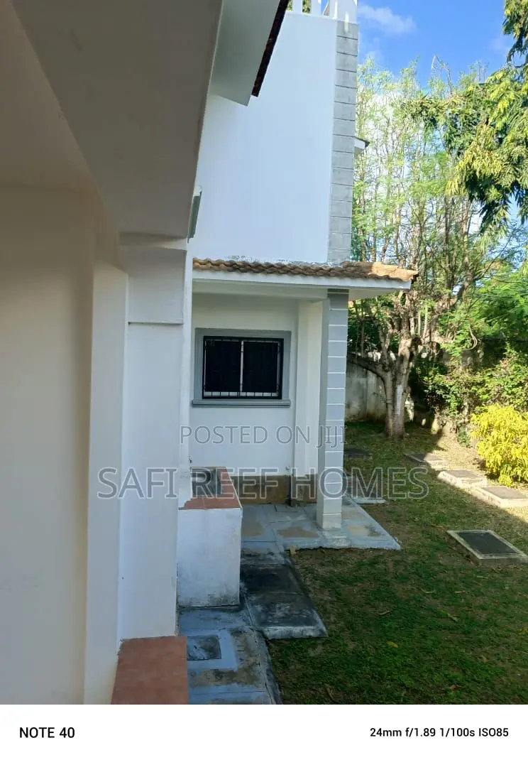 4bdrm Maisonette in Nyali for sale