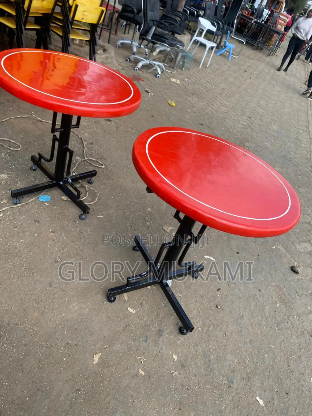 Restaurants and Bar Round Table