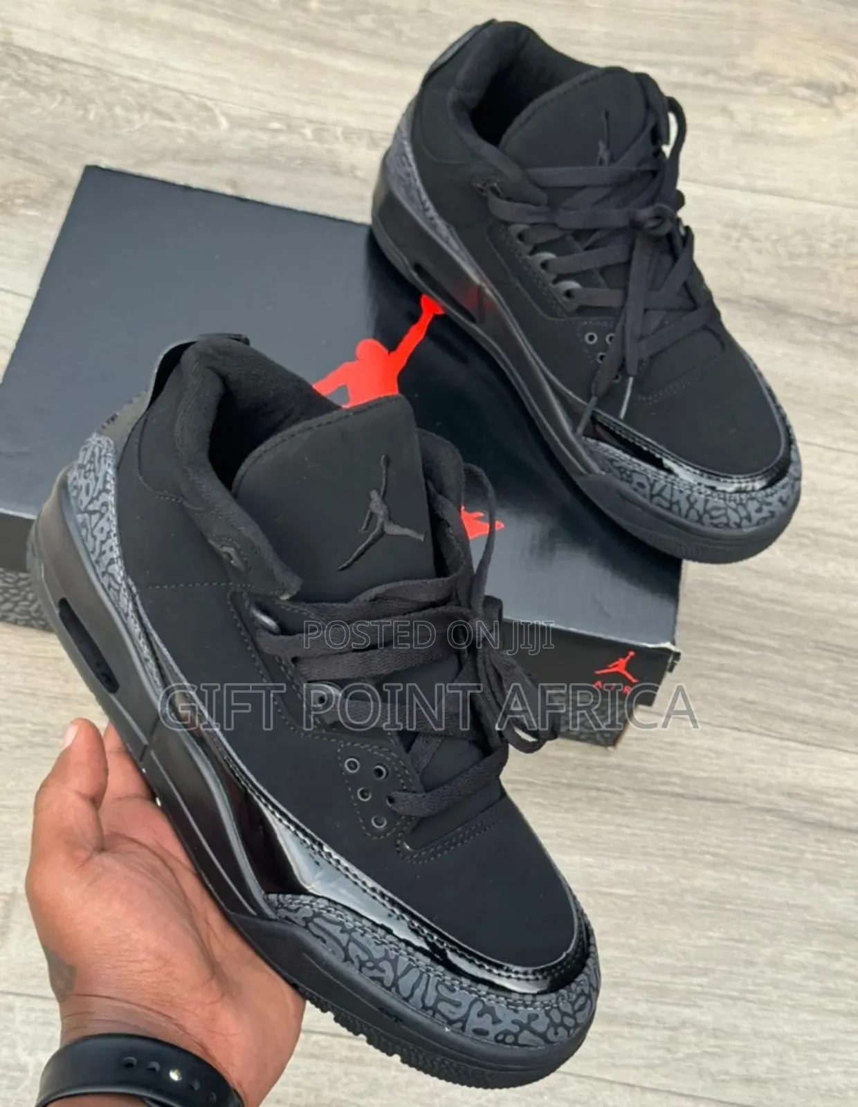 Air Jordan 3 Black Cat Sneakers