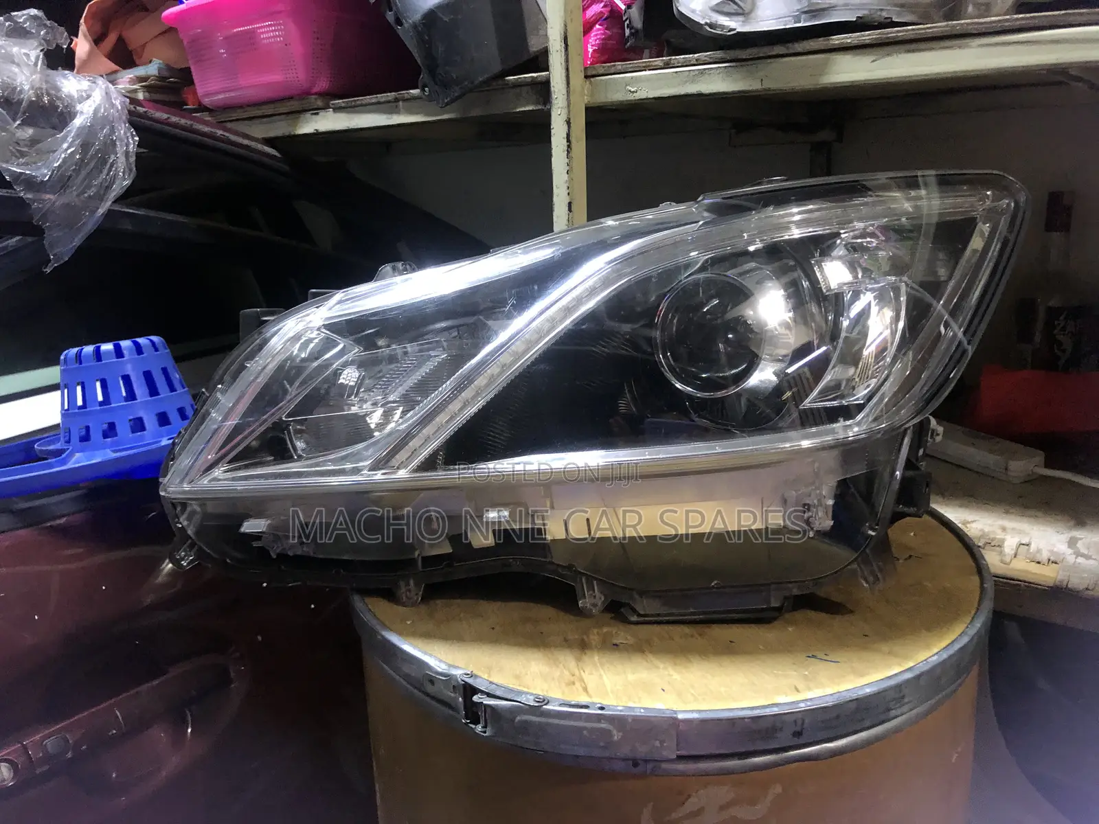 Toyota Crown 2014 Xenon Headlight