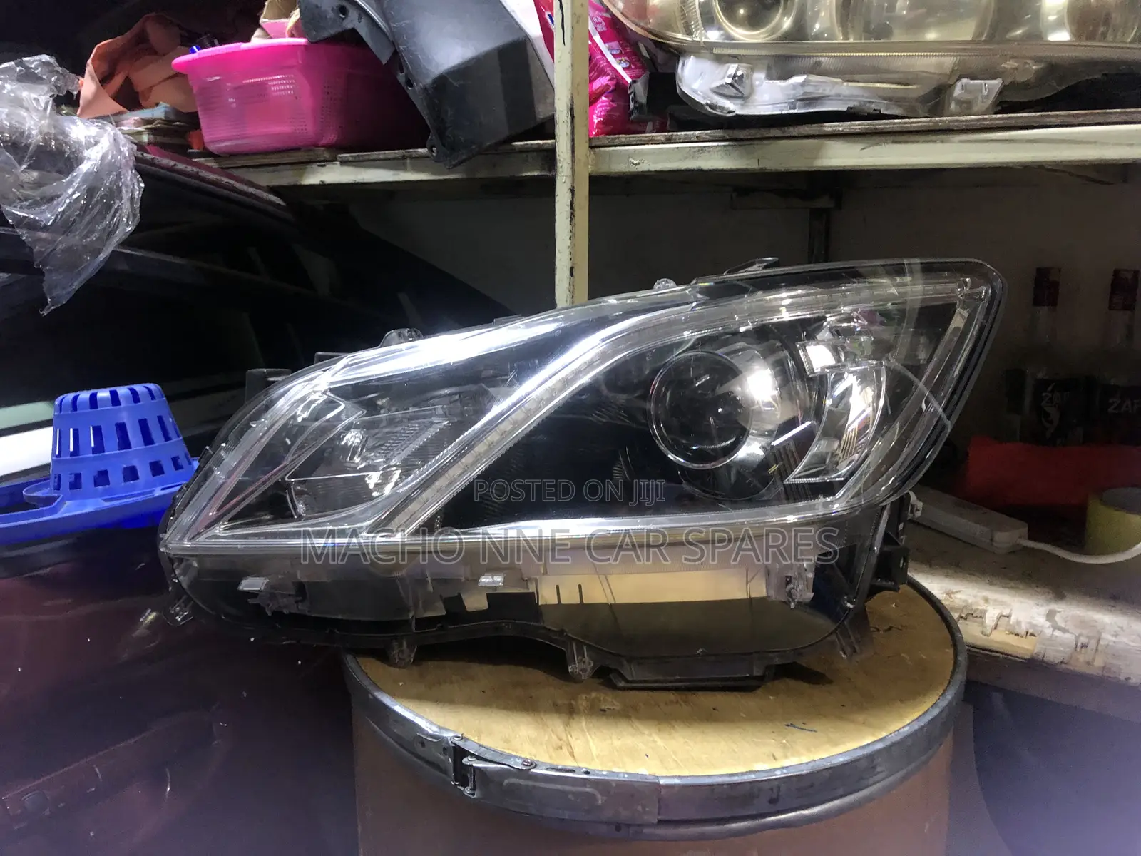 Toyota Crown 2014 Xenon Headlight