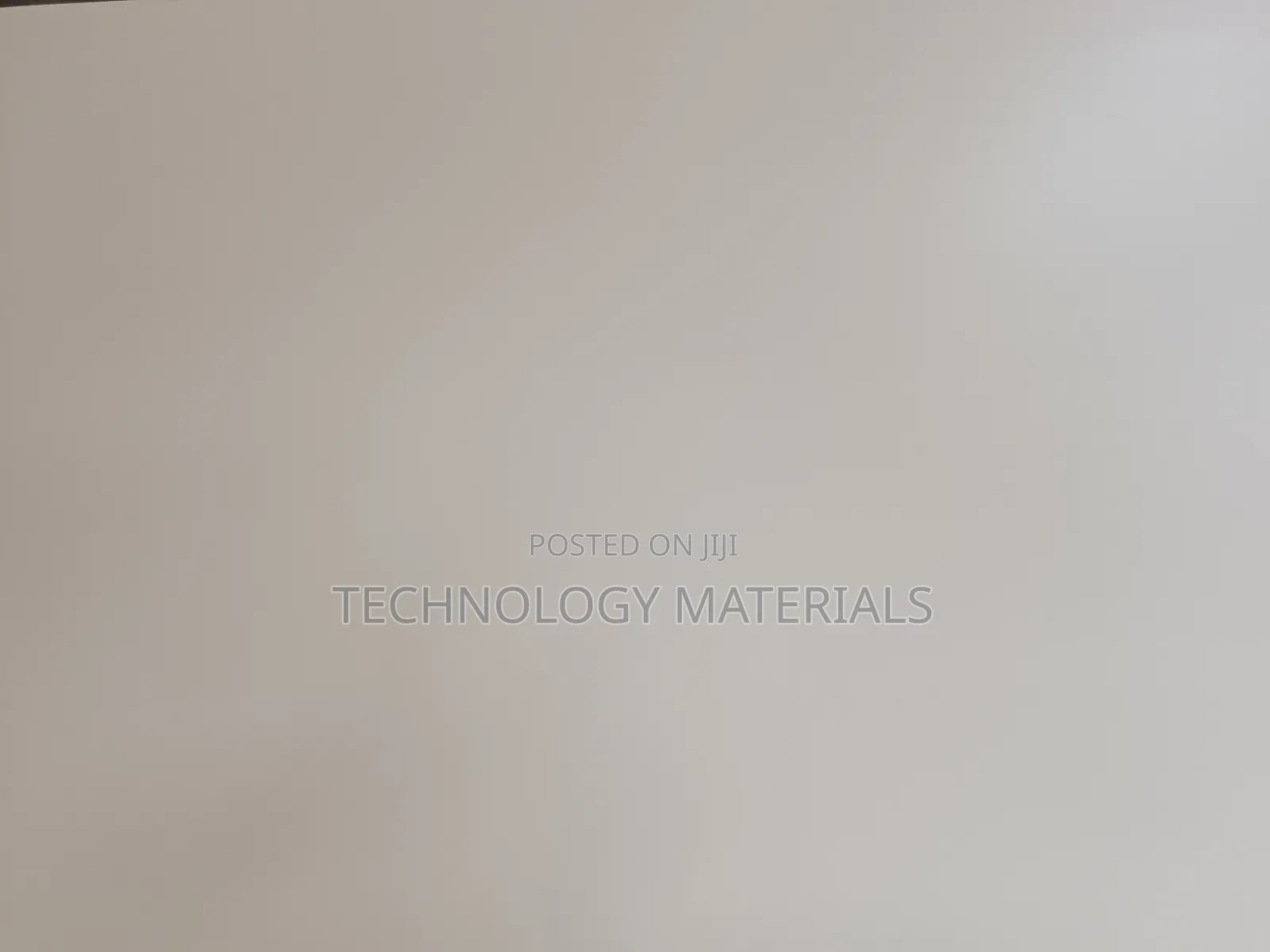Pure White Sintered Stone