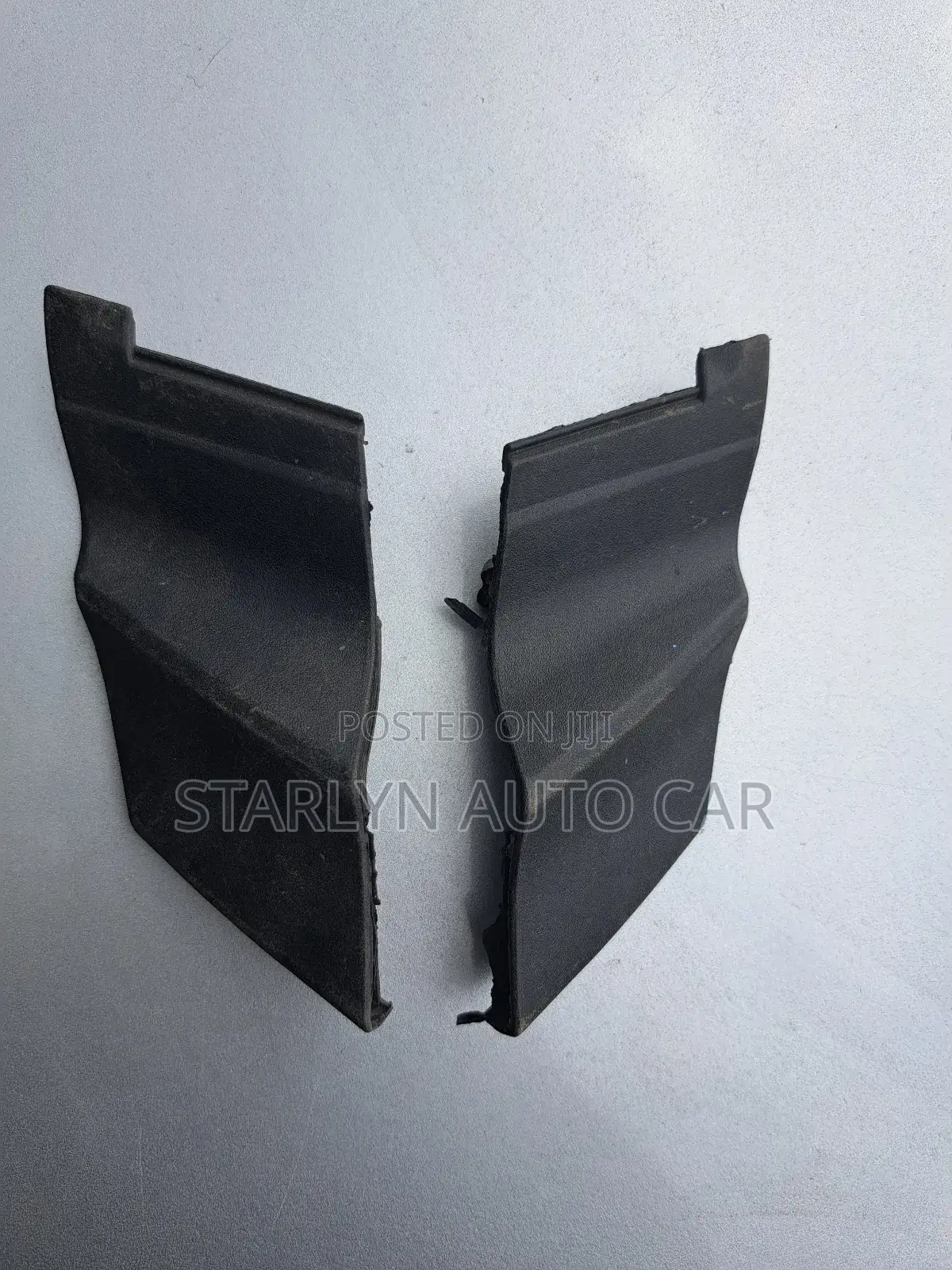 Windscreen Finisher Toyota Belta