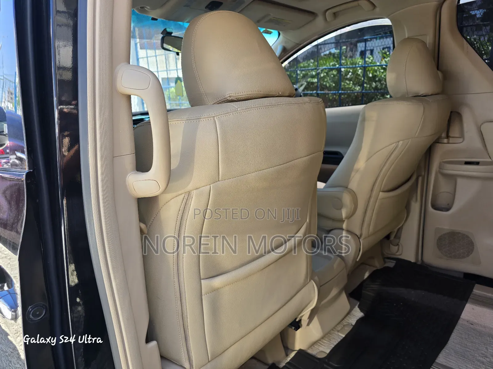 Toyota Alphard 2015 Black