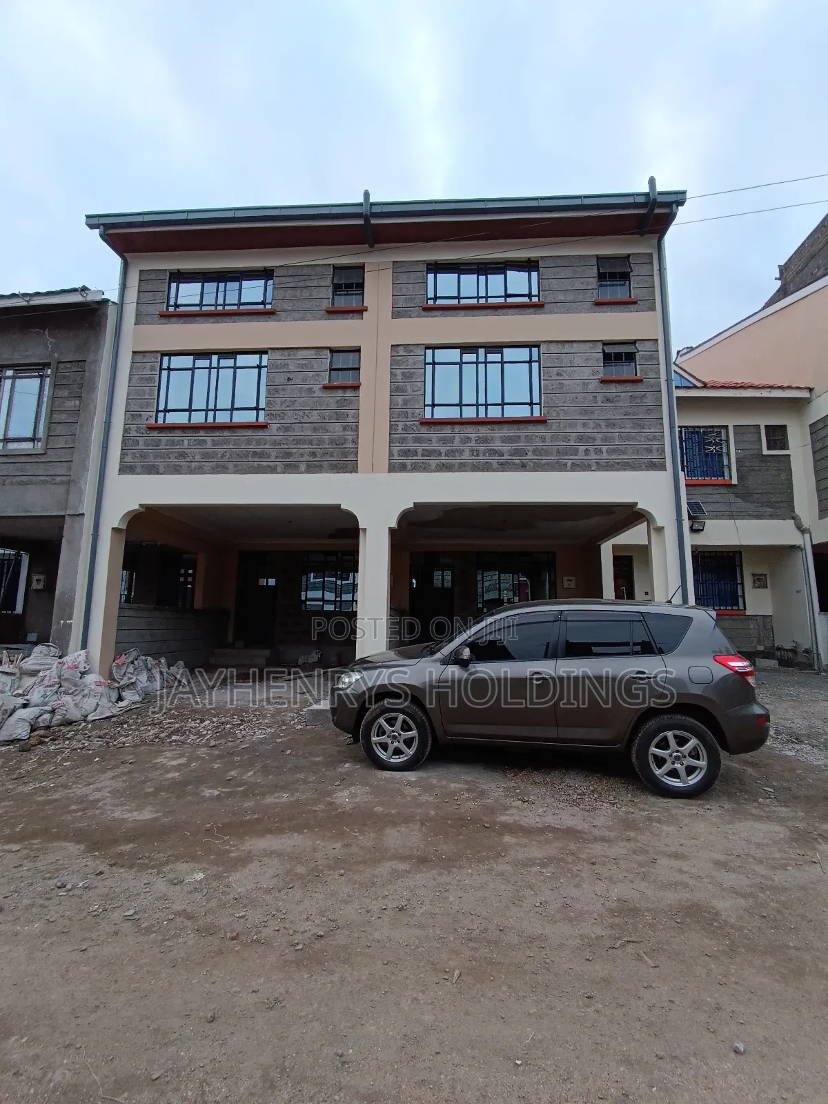 5bdrm House in Kamakis for sale