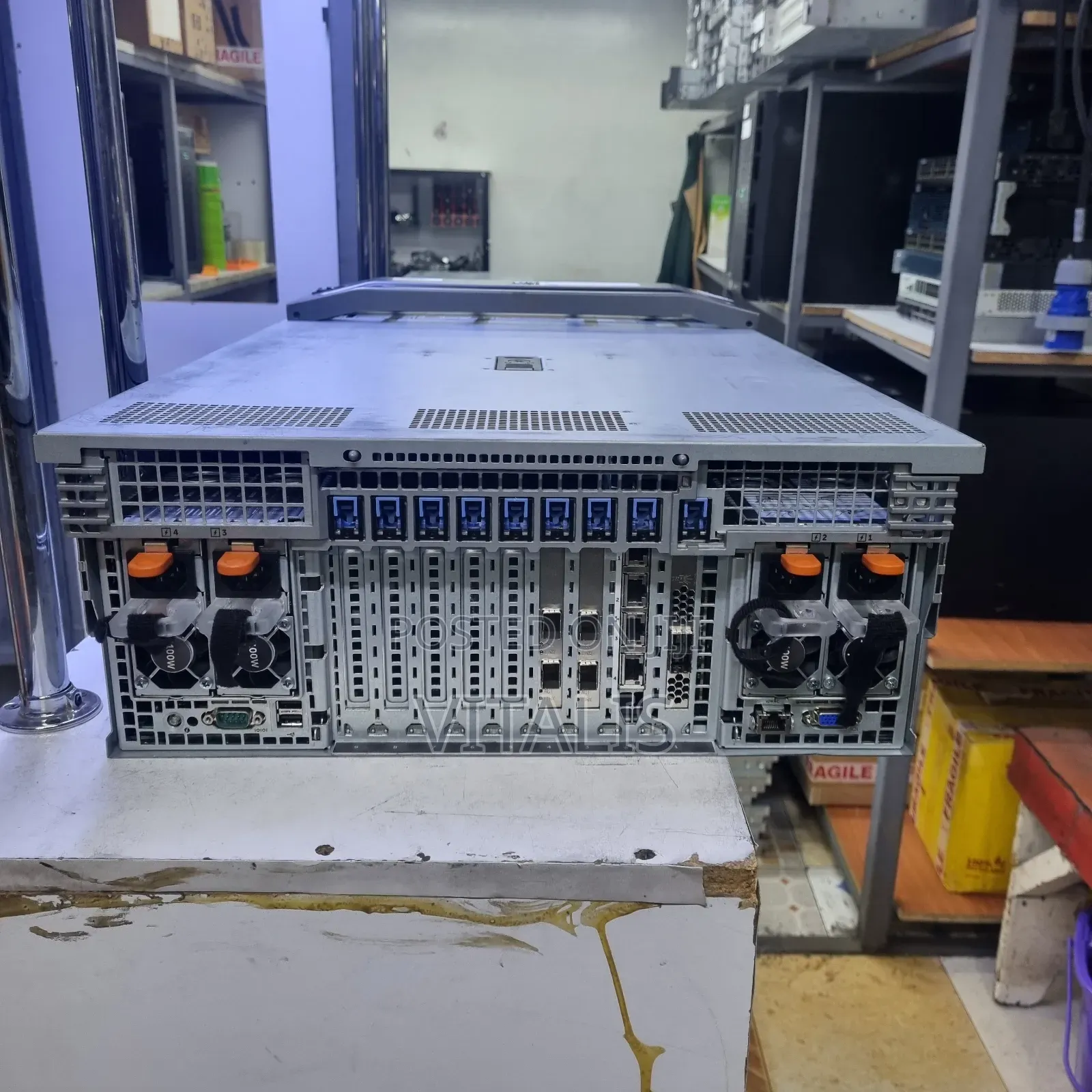 Server Dell PowerEdge R930 256GB Intel Xeon HDD 1.5T