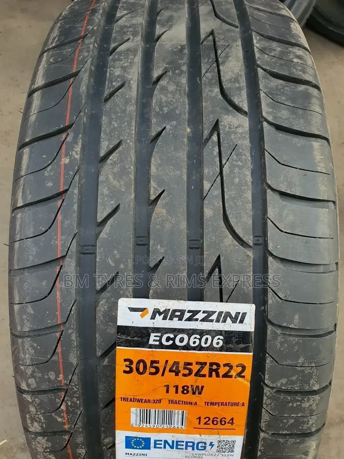 305 /45 R22 Mazzini Tyres