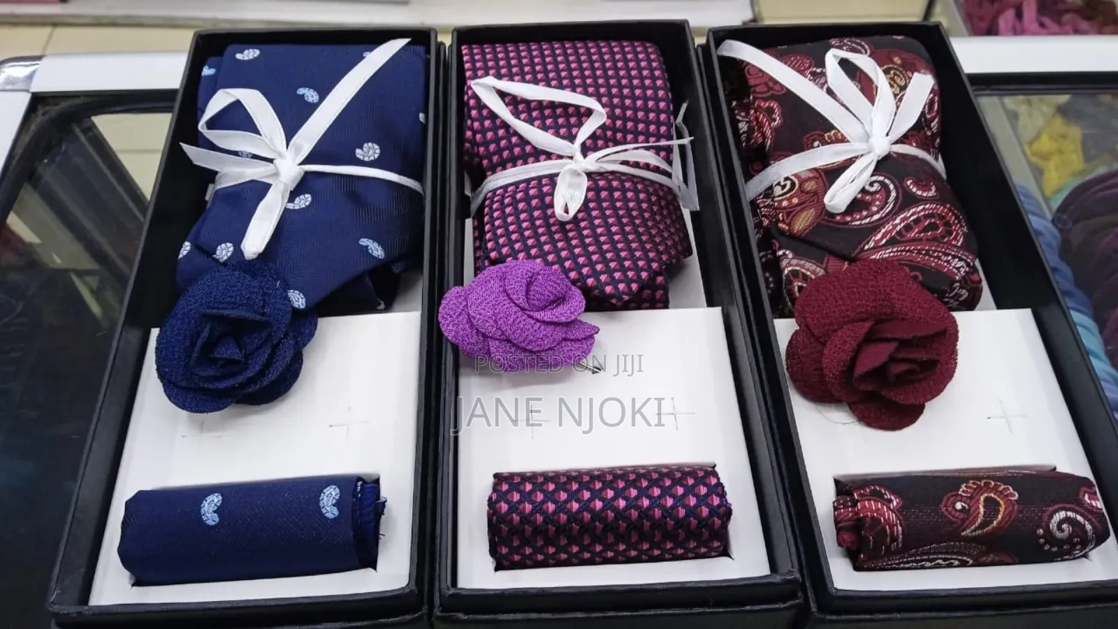 Tie Packed