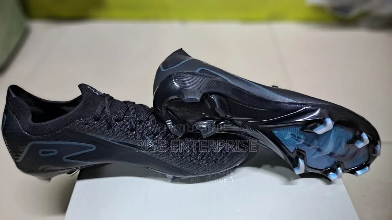 Brand New Nike Airzoom Original Football Boots